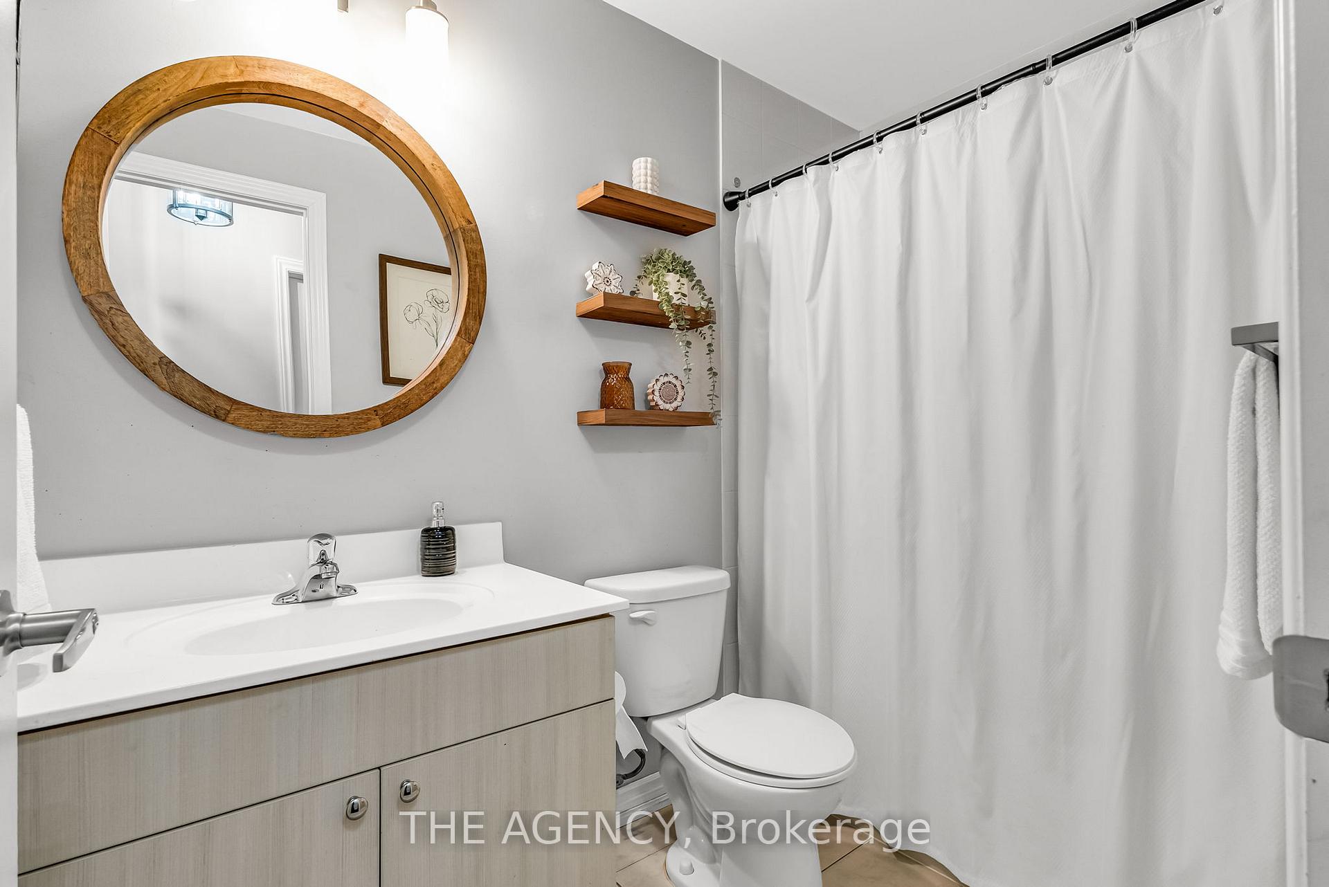 Photo 26 of Unit 9, 198 Pine Grove Road, Vaughan, Islington Woods — HOMEH