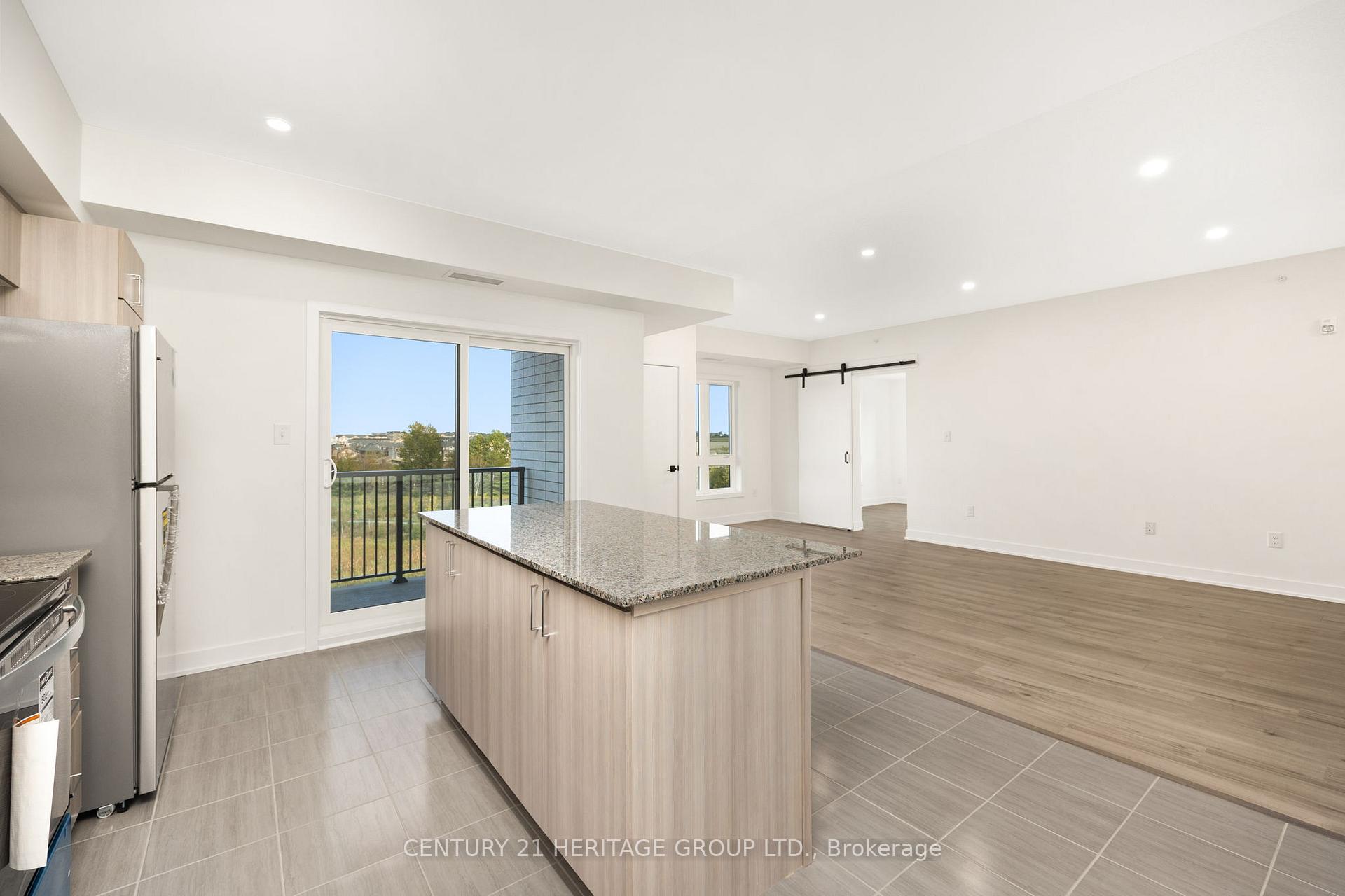 Photo 11 of Unit 402, 1 Chef Lane, Barrie, Innis-Shore — HOMEH