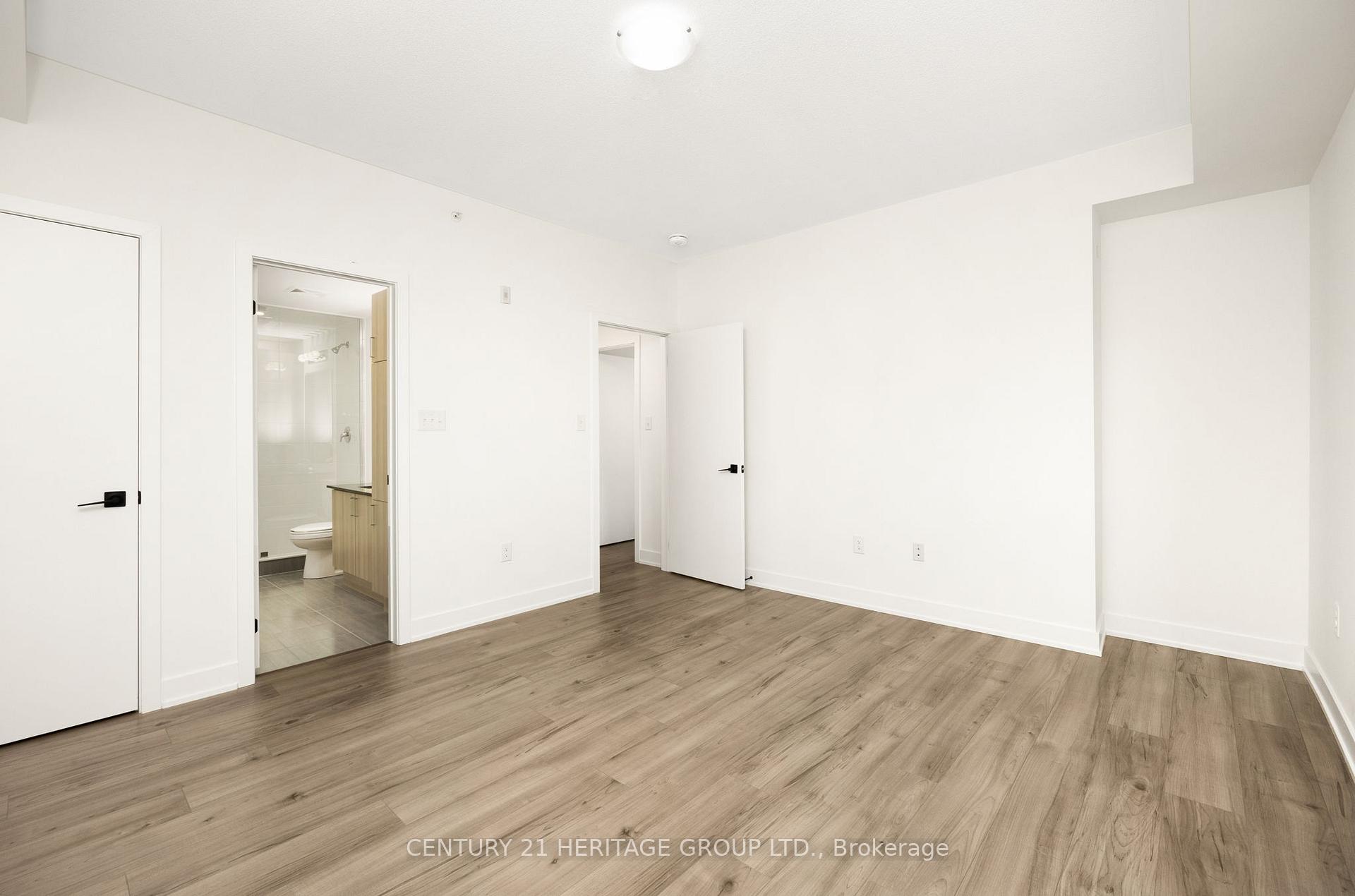Photo 17 of Unit 402, 1 Chef Lane, Barrie, Innis-Shore — HOMEH
