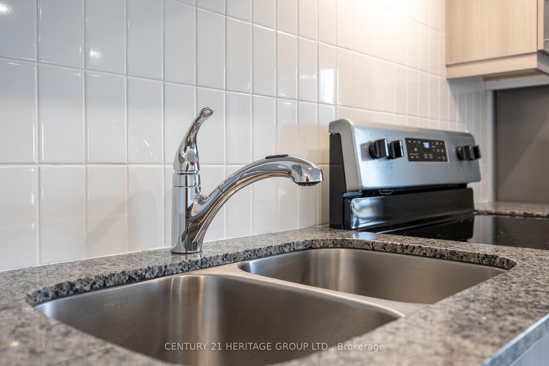 Photo 25 of Unit 402, 1 Chef Lane, Barrie, Innis-Shore — HOMEH
