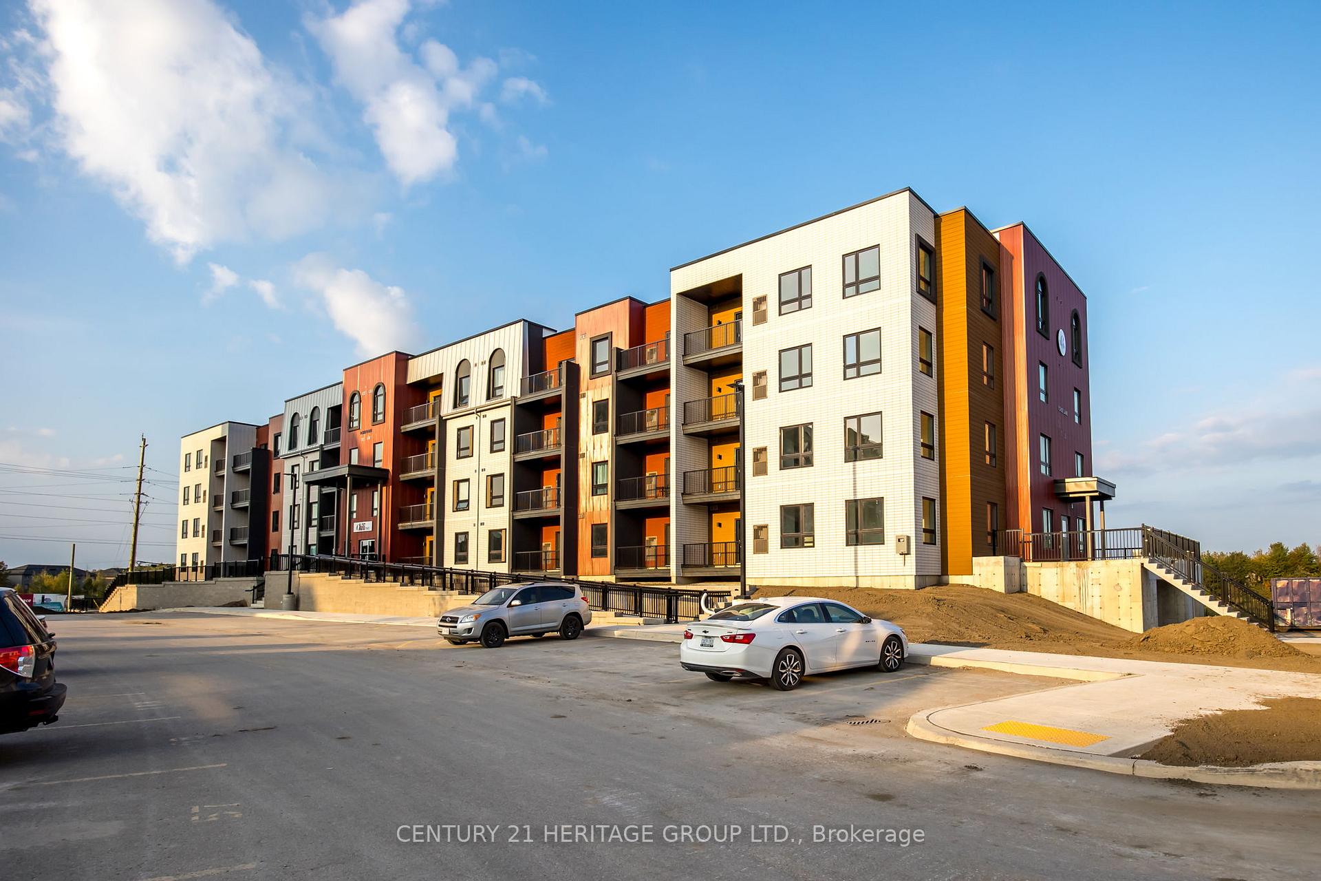 Photo 31 of Unit 402, 1 Chef Lane, Barrie, Innis-Shore — HOMEH