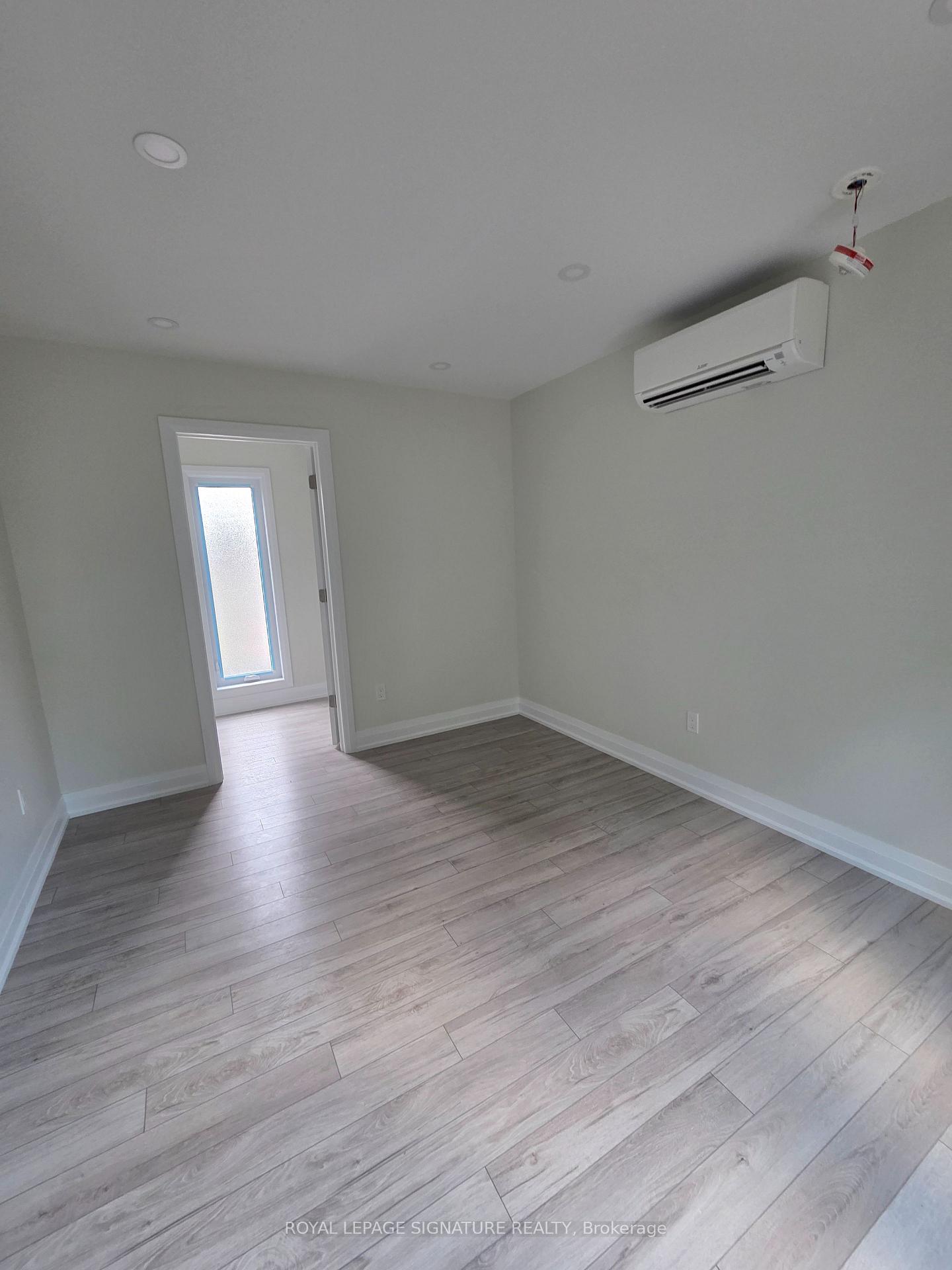 Photo 9 of Unit C, 198 Victoria Street, Hamilton, Waterdown — HOMEH