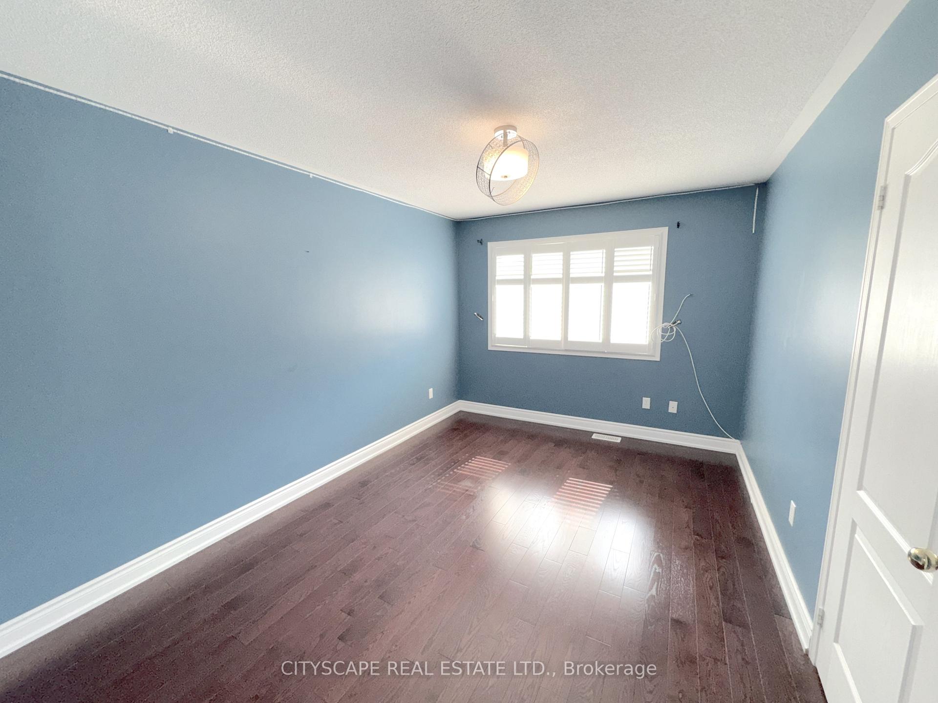 Photo 48 of 32 Tawnberry Circle, Brampton, Fletcher's Meadow — HOMEH