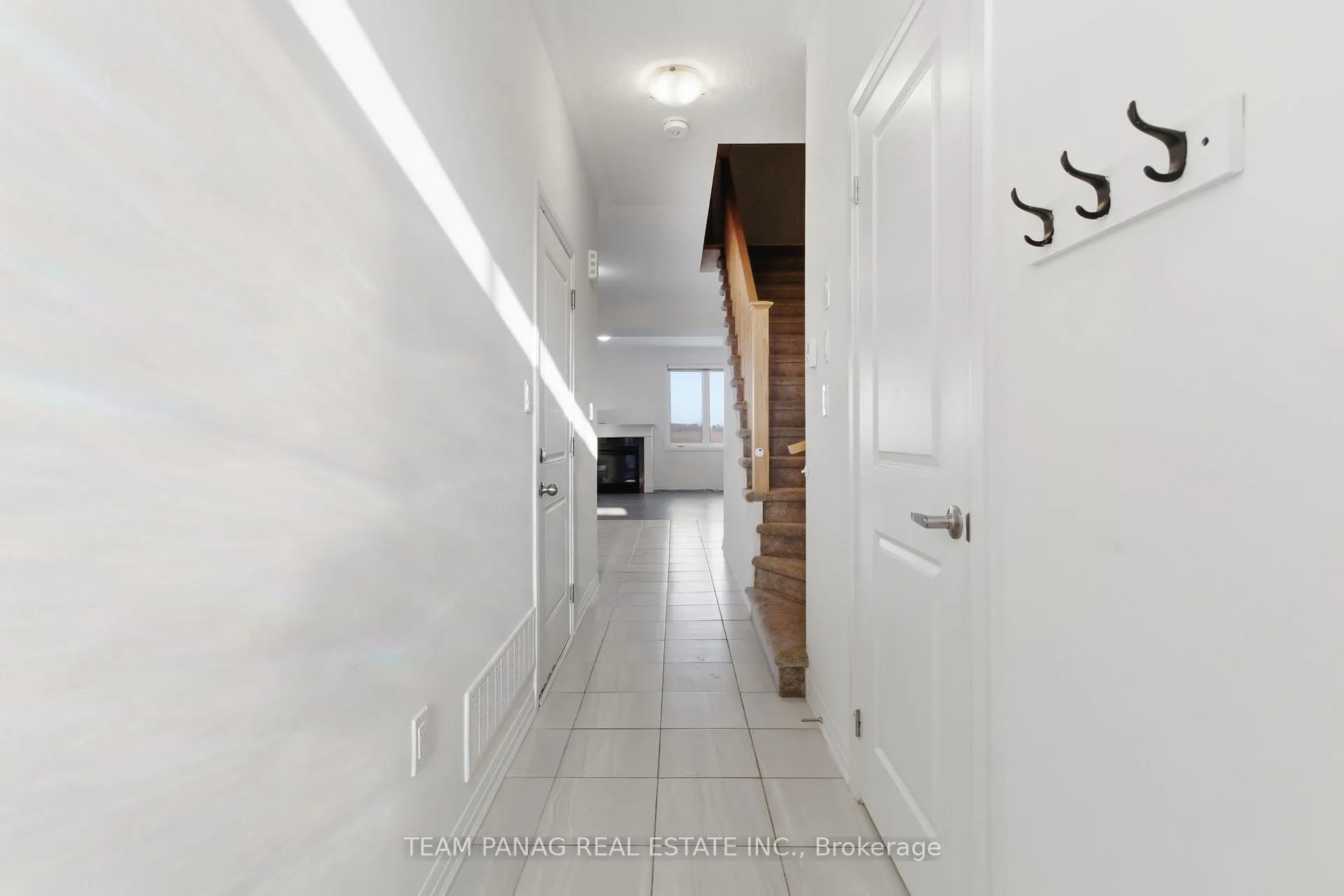 Photo 3 of 126 Middleton Street, Zorra, Thamesford — HOMEH