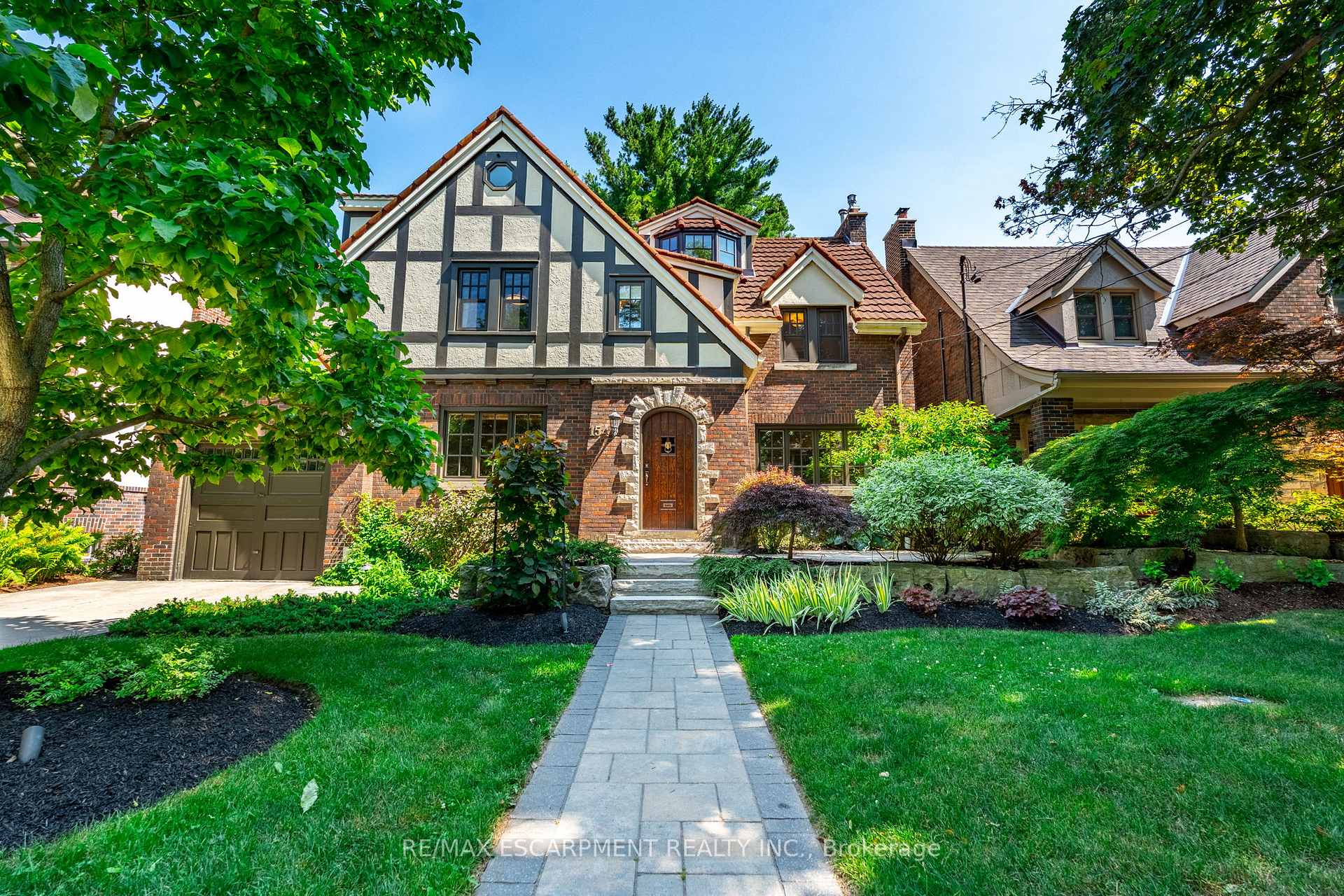 Photo 11 of 154 Dalewood Crescent, Hamilton, Westdale — HOMEH