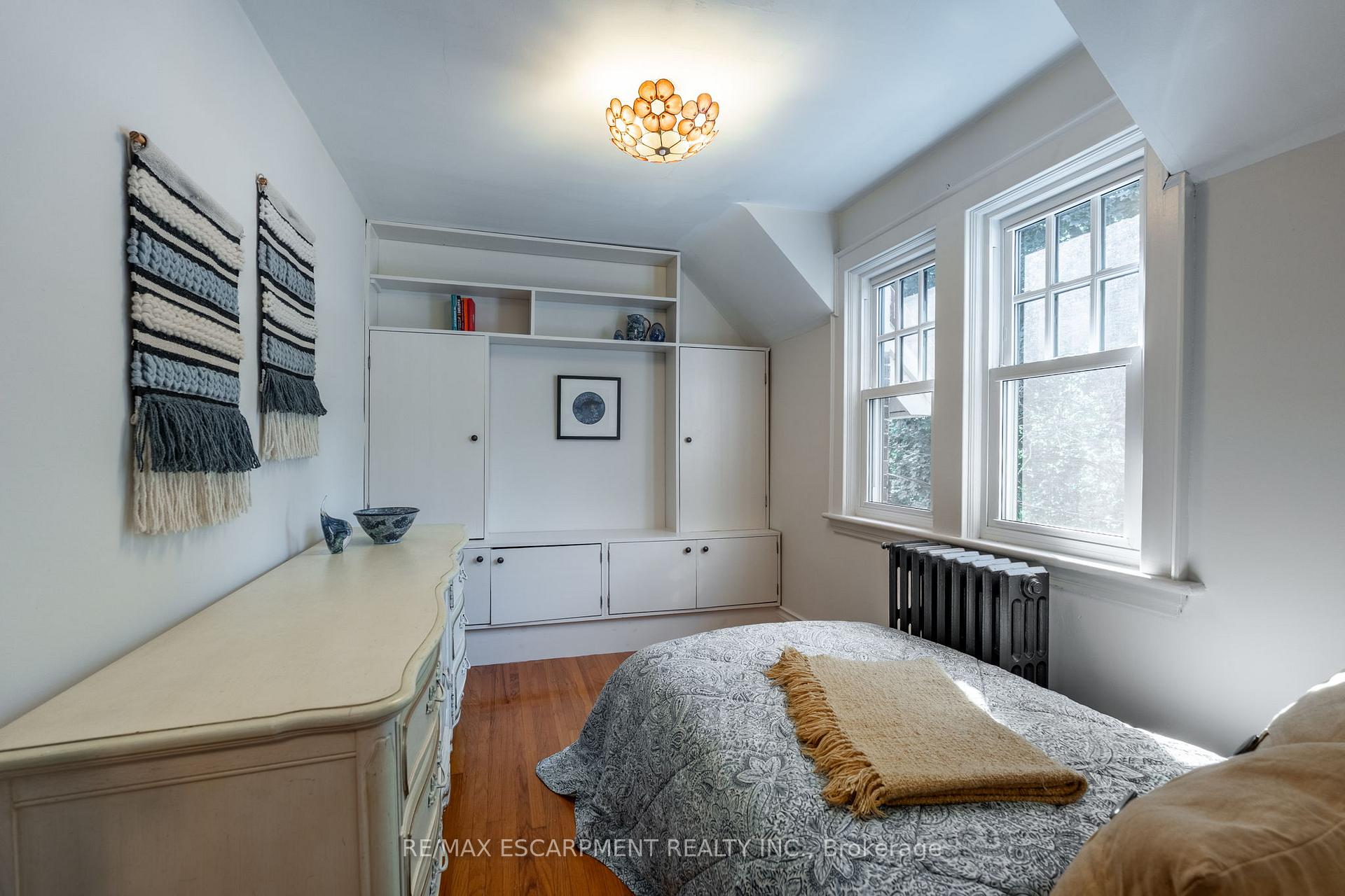 Photo 19 of 154 Dalewood Crescent, Hamilton, Westdale — HOMEH