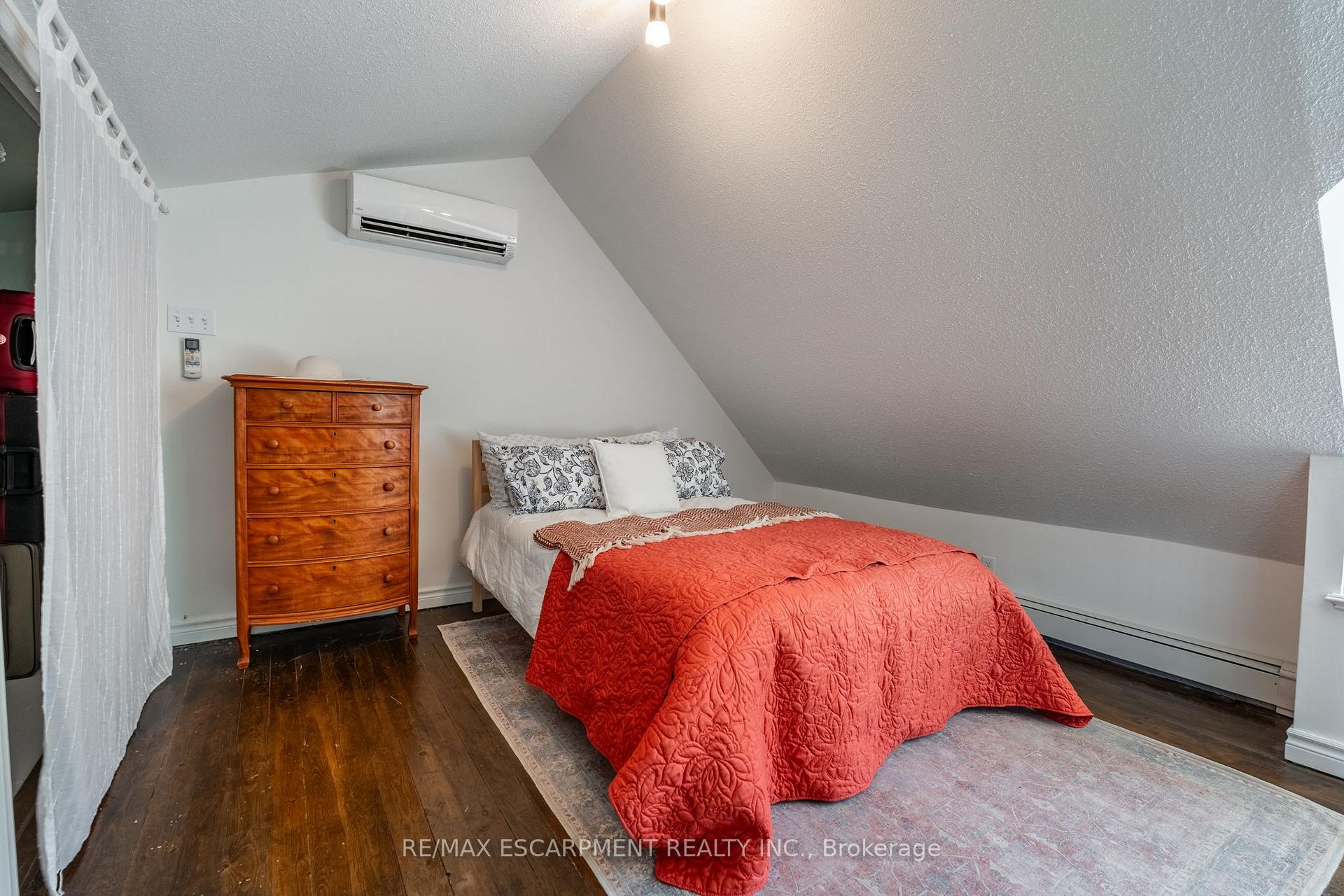 Photo 26 of 154 Dalewood Crescent, Hamilton, Westdale — HOMEH