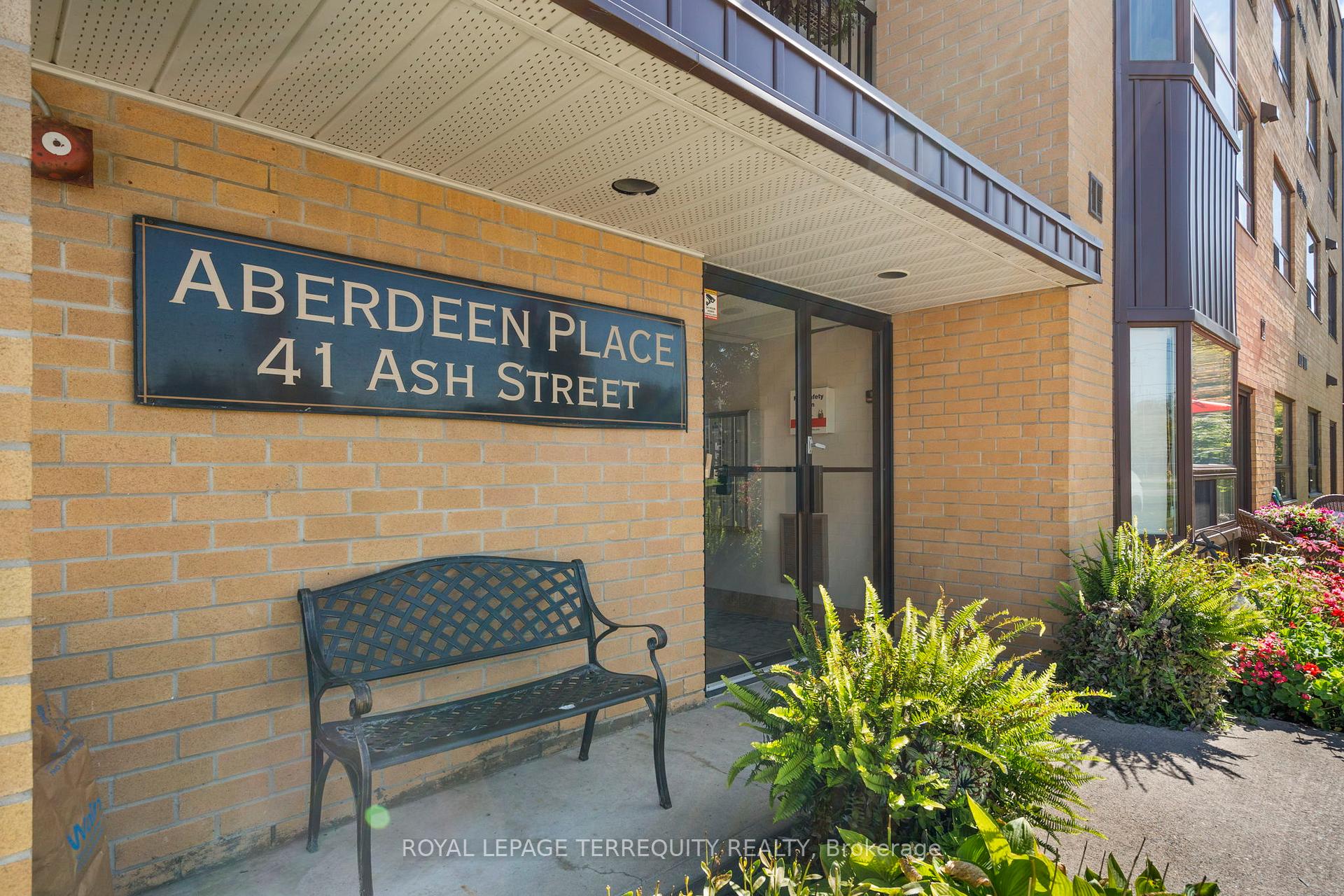Photo 22 of Unit 304, 41 Ash Street, Uxbridge — HOMEH