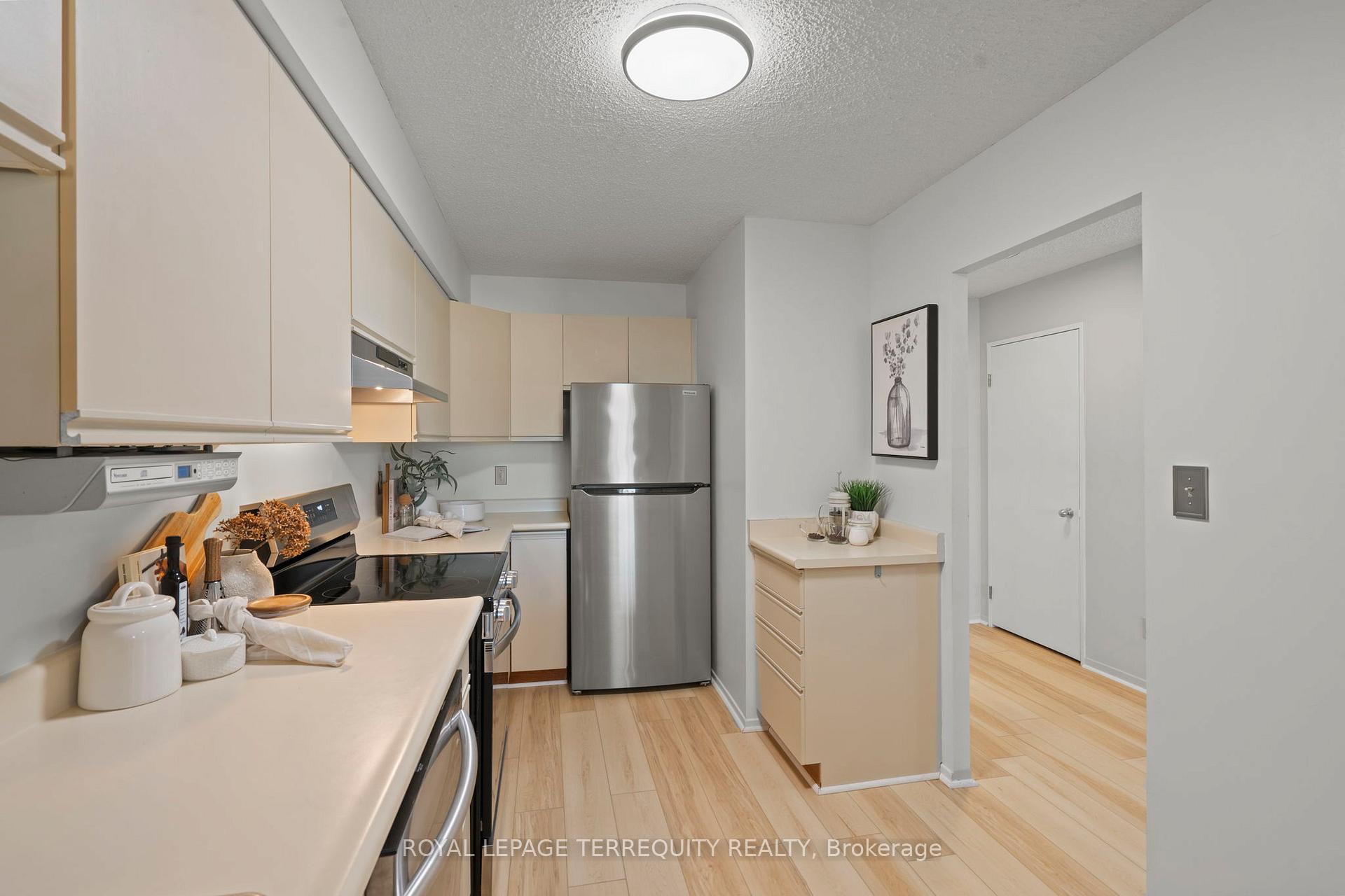 Photo 18 of Unit 304, 41 Ash Street, Uxbridge — HOMEH