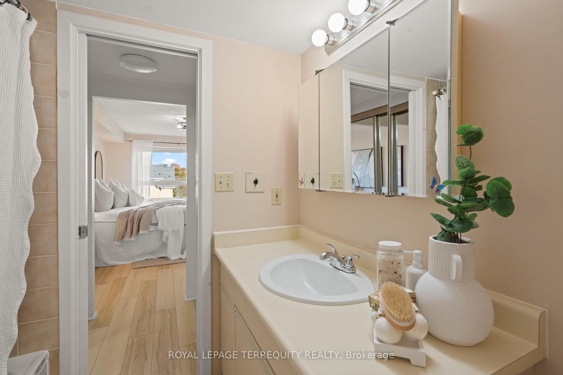 Photo 9 of Unit 304, 41 Ash Street, Uxbridge — HOMEH