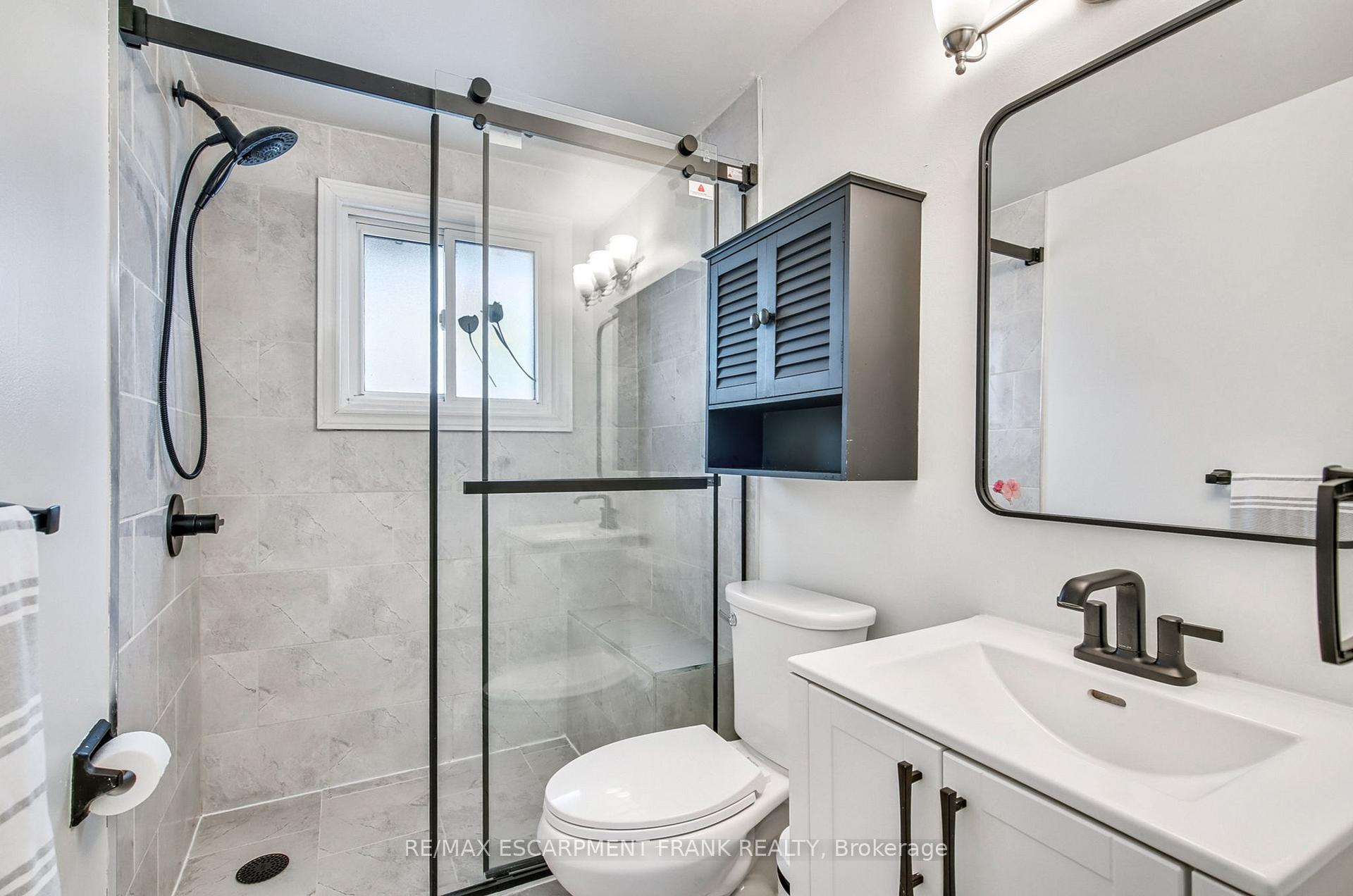 Photo 22 of Unit 33, 985 Limeridge Road E, Hamilton, Berrisfield — HOMEH