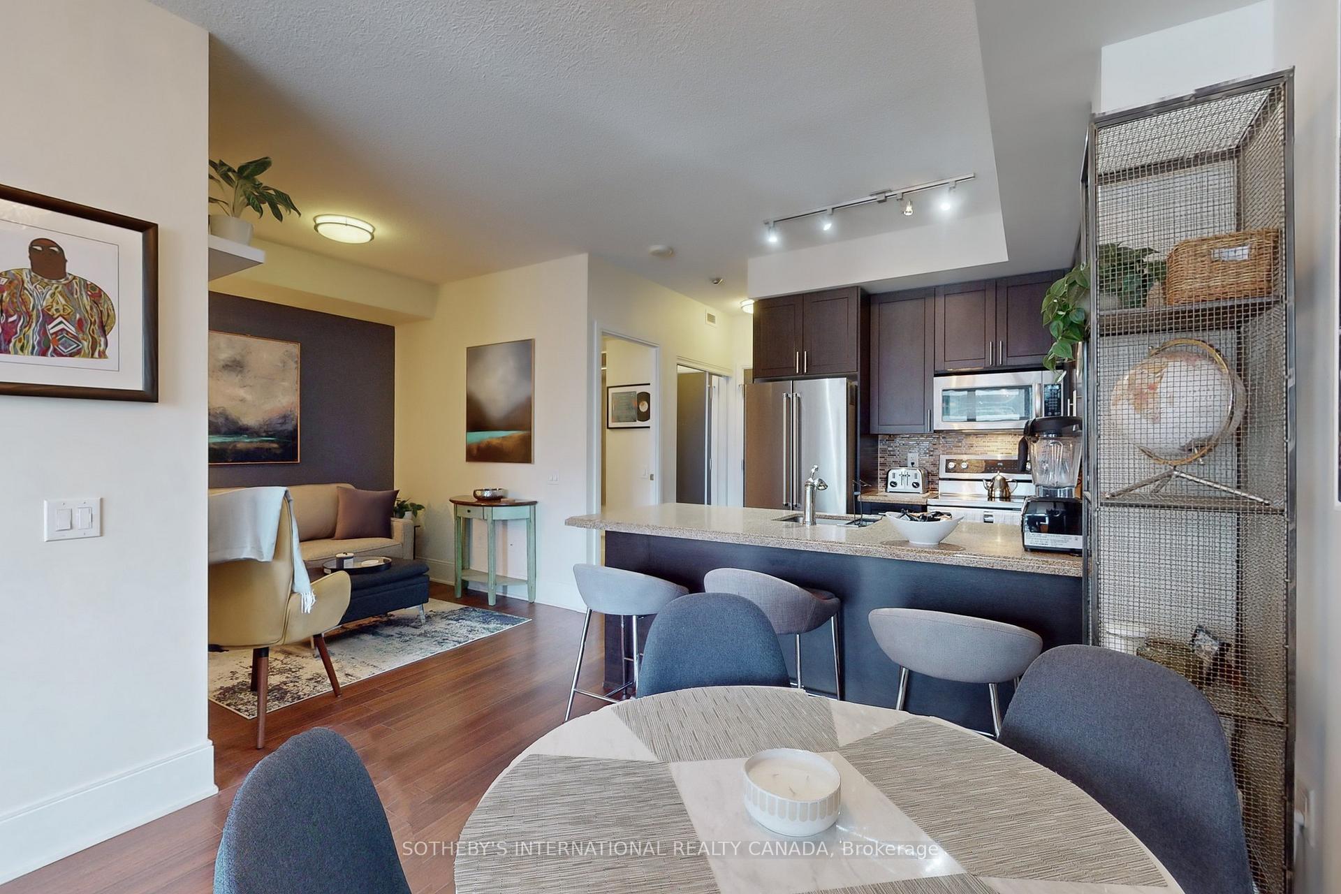 Photo 6 of Unit 717, 560 Front Street W, Toronto, Waterfront Communities — HOMEH