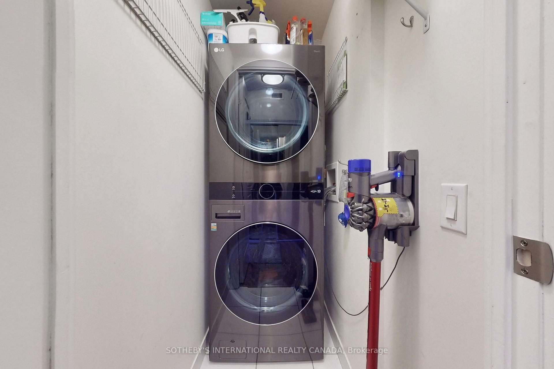 Photo 13 of Unit 717, 560 Front Street W, Toronto, Waterfront Communities — HOMEH