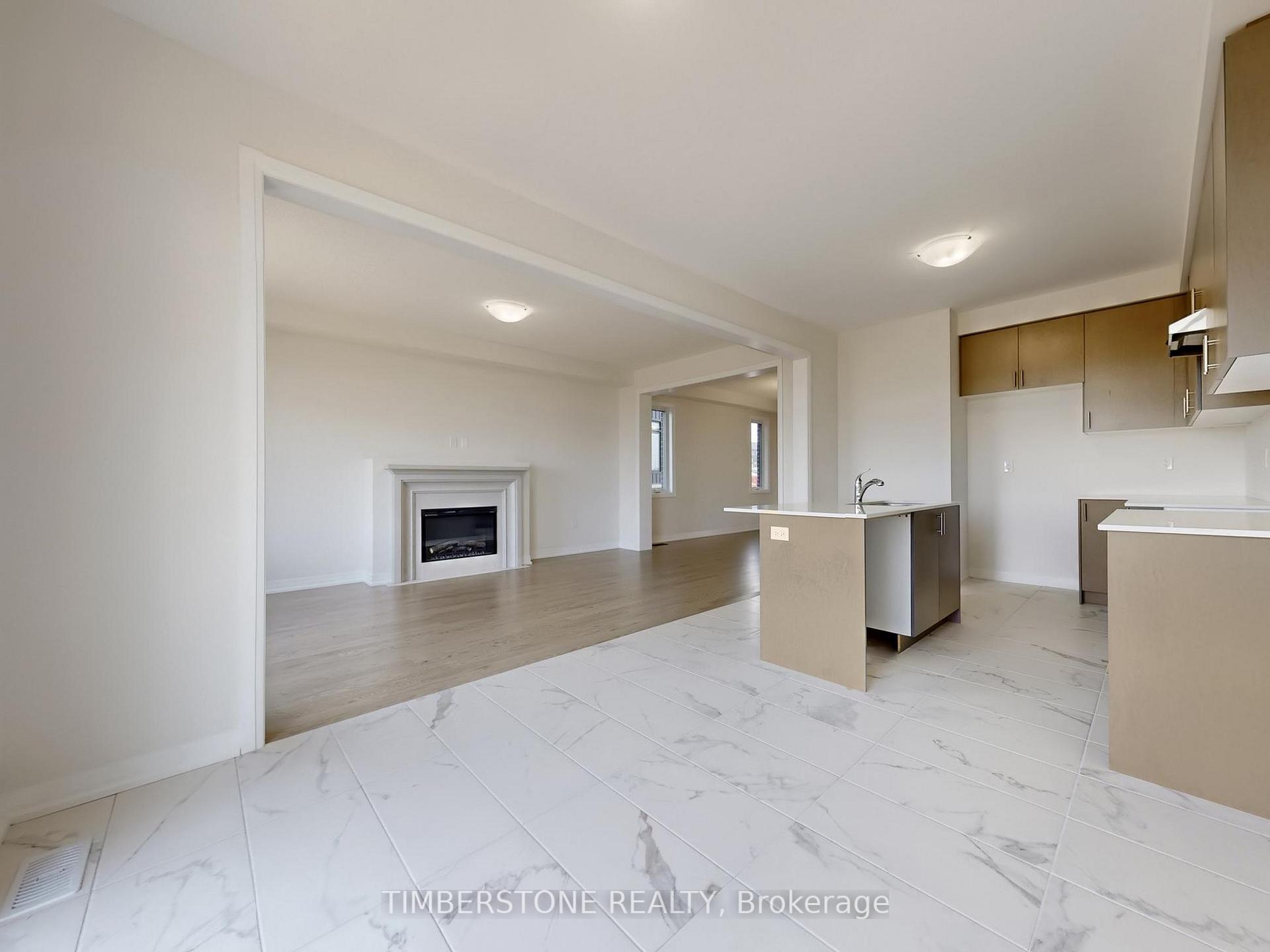 Photo 12 of 1119 Zircon Manor, Pickering, Rural Pickering — HOMEH