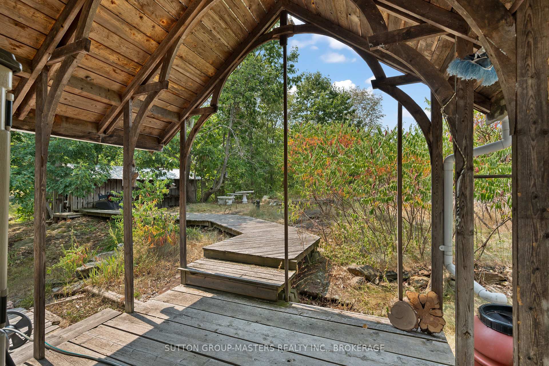 Photo 13 of 1151 Old Mine Lane, Frontenac, Frontenac South — HOMEH
