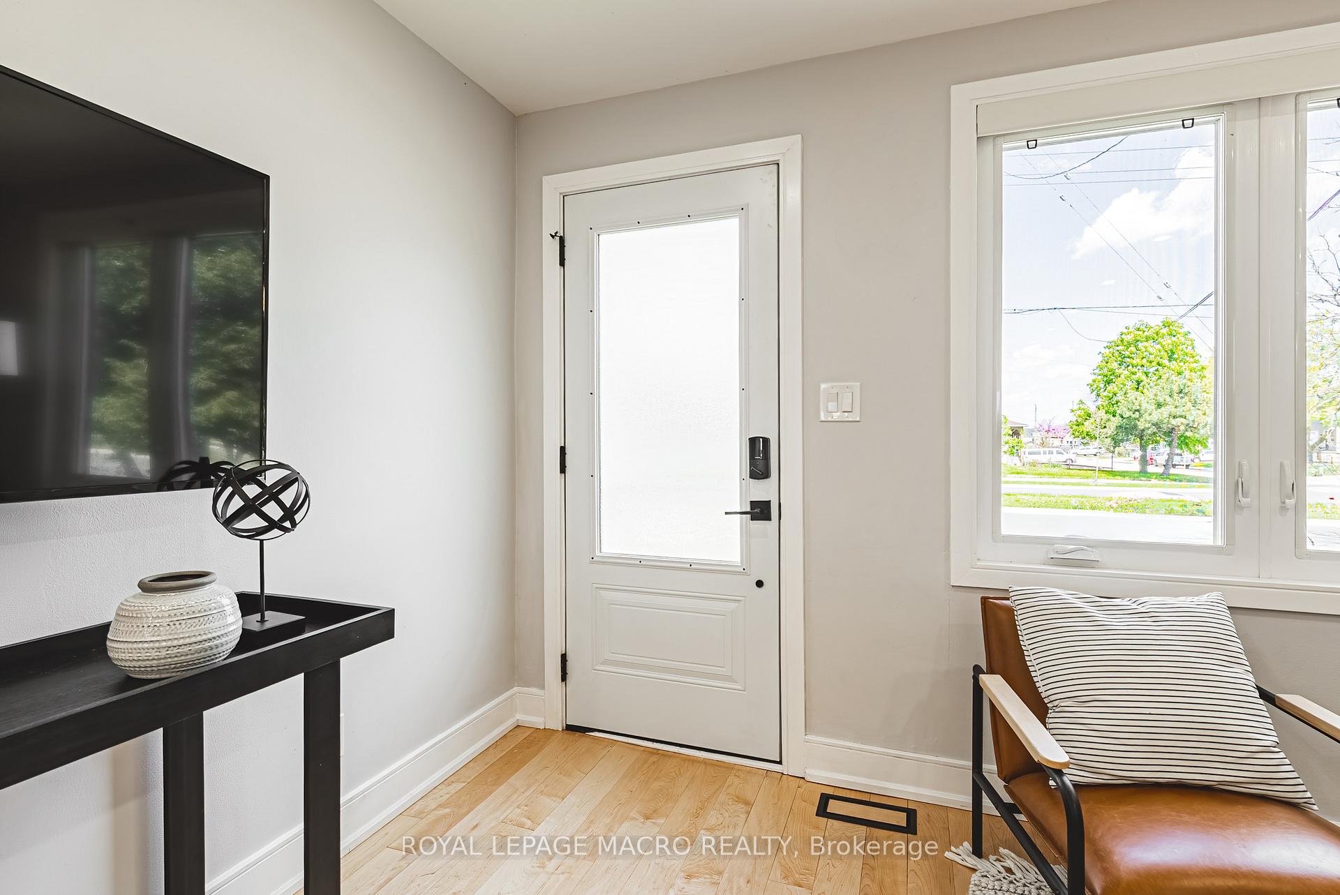 Photo 30 of 2016 Barton Street E, Hamilton, McQuesten — HOMEH
