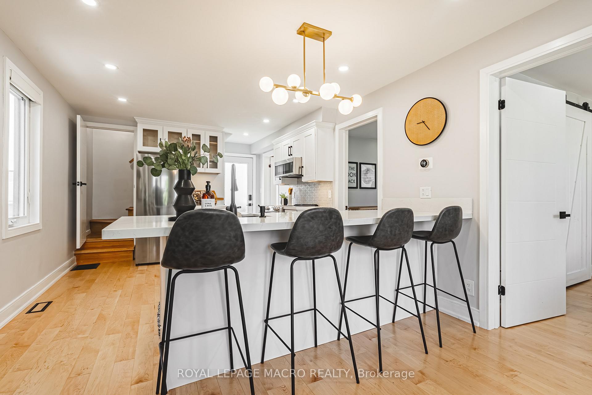 Photo 47 of 2016 Barton Street E, Hamilton, McQuesten — HOMEH