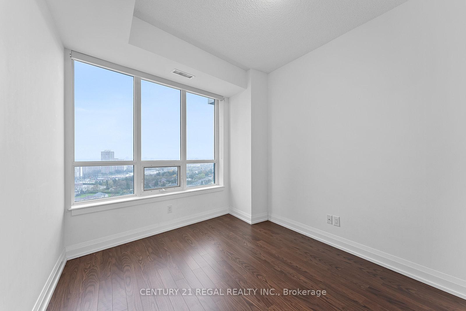 Photo 15 of Unit 2212, 7171 Yonge Street, Markham, Grandview — HOMEH