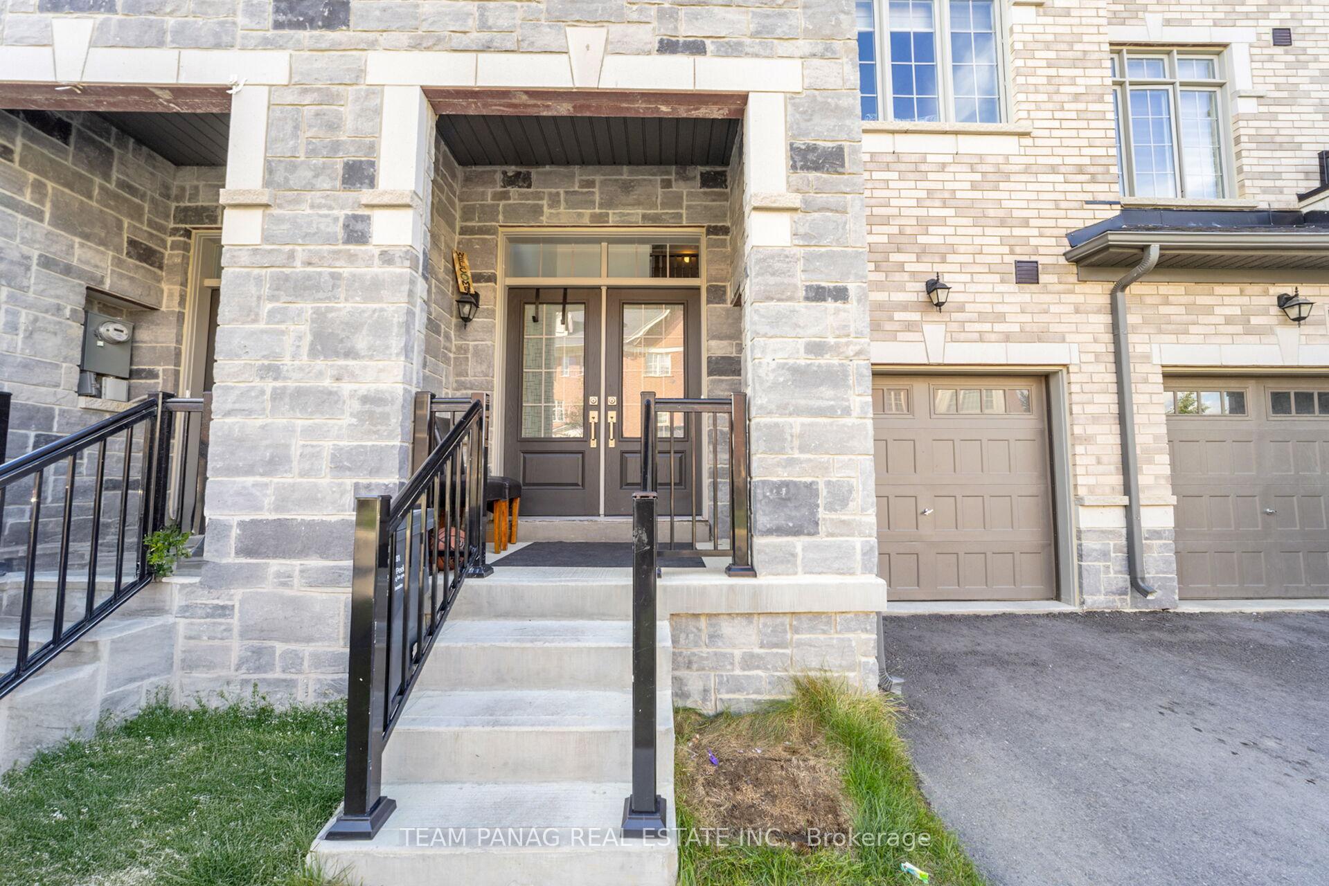 Photo 5 of 44 Foxsparrow Road, Brampton, Sandringham-Wellington — HOMEH