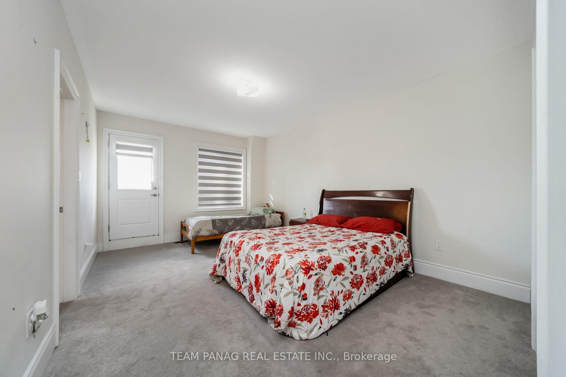 Photo 22 of 44 Foxsparrow Road, Brampton, Sandringham-Wellington — HOMEH