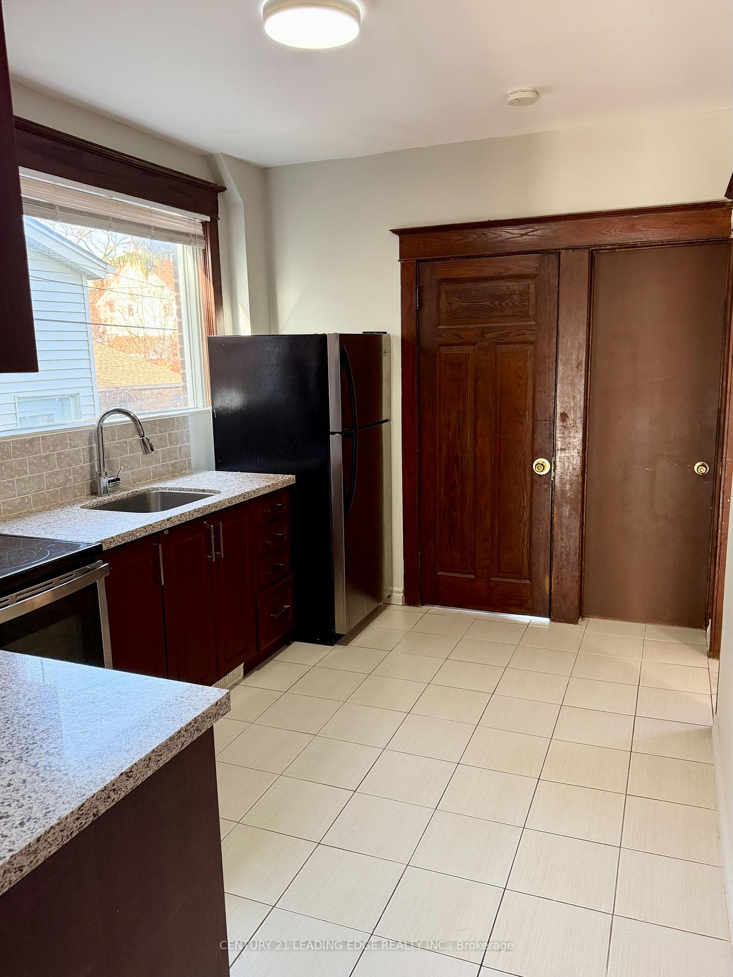 Photo 9 of Unit Main, 28 Gates Avenue, Toronto, East End-Danforth — HOMEH