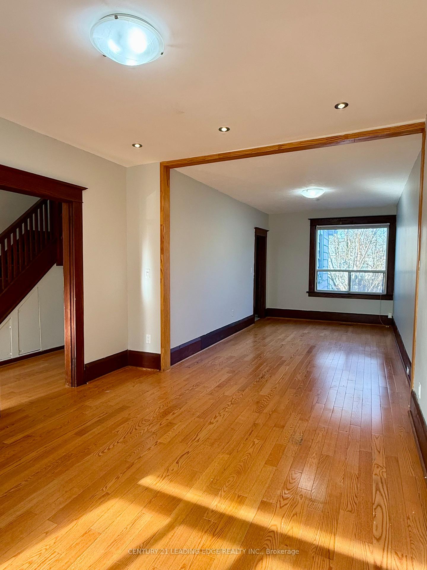 Photo 2 of Unit Main, 28 Gates Avenue, Toronto, East End-Danforth — HOMEH
