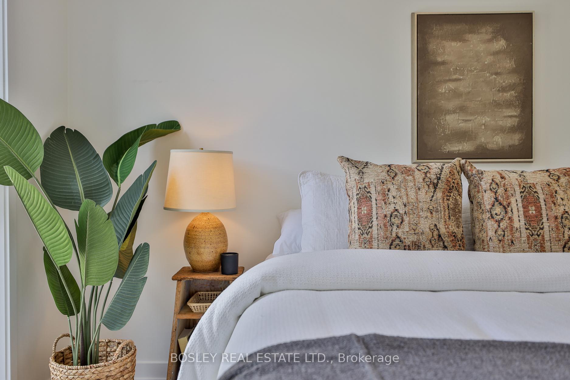 Photo 8 of Unit TH8, 39 Florence Street, Toronto, Little Portugal — HOMEH