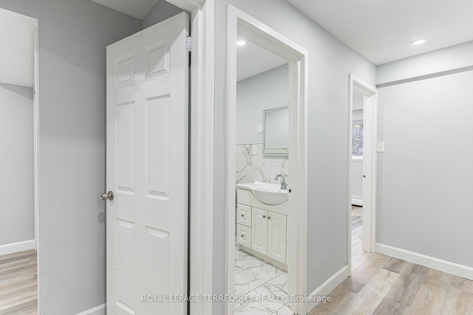 Photo 9 of 20 Mildred Avenue, St. Catharines, Haig — HOMEH