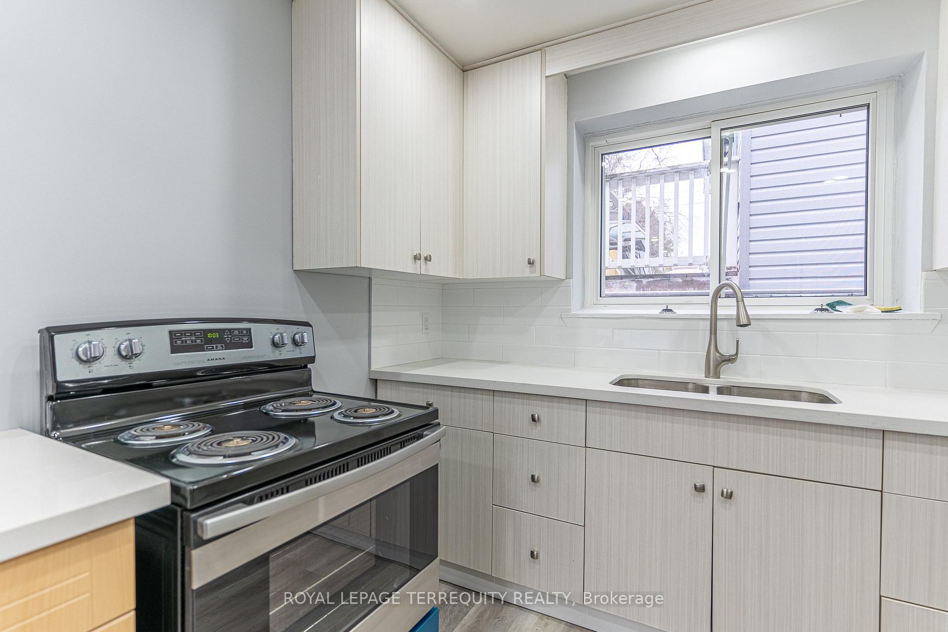 Photo 19 of 20 Mildred Avenue, St. Catharines, Haig — HOMEH