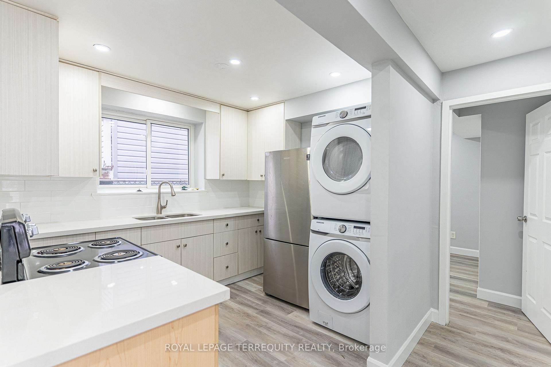 Photo 6 of 20 Mildred Avenue, St. Catharines, Haig — HOMEH