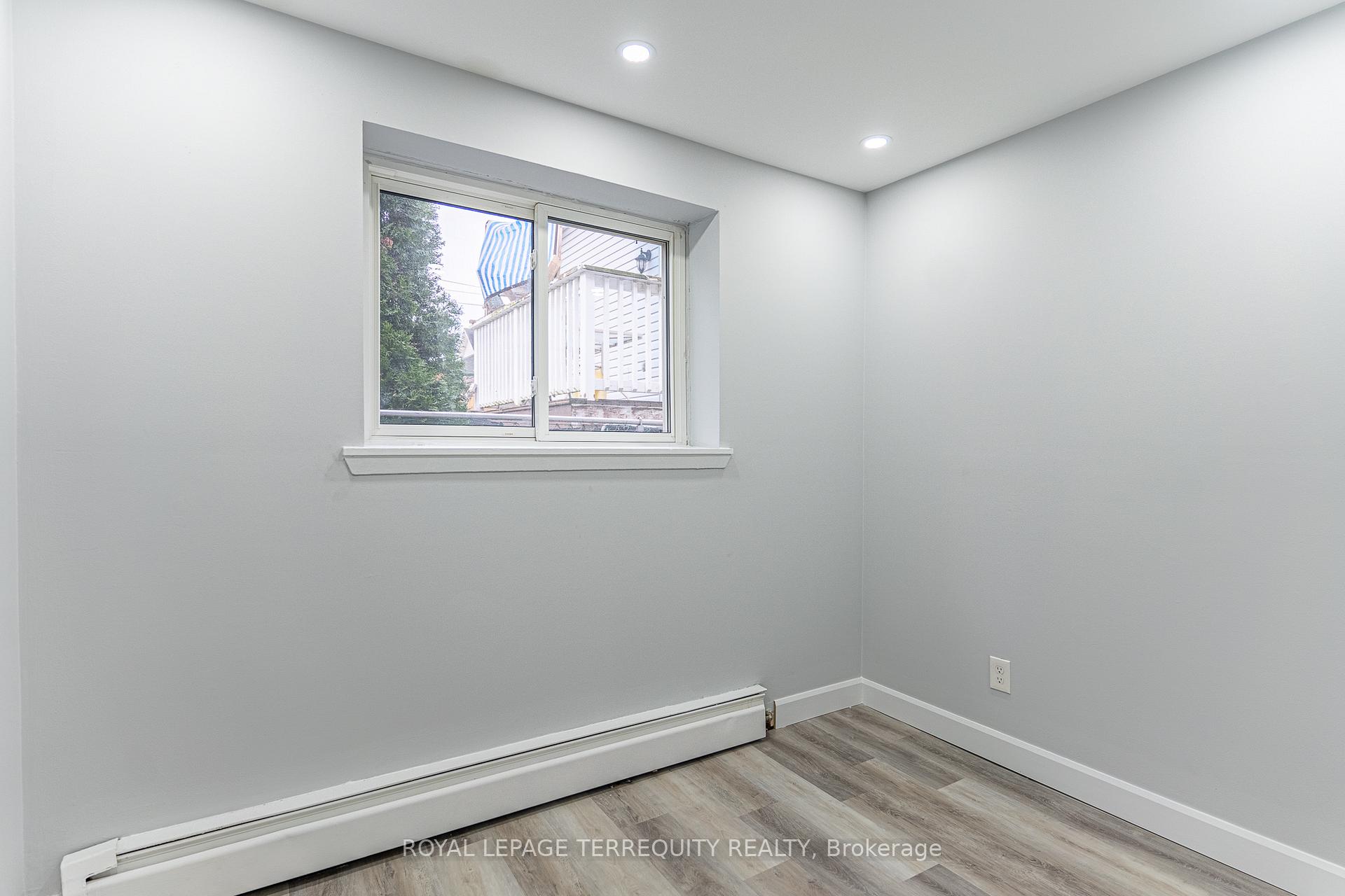 Photo 30 of 20 Mildred Avenue, St. Catharines, Haig — HOMEH