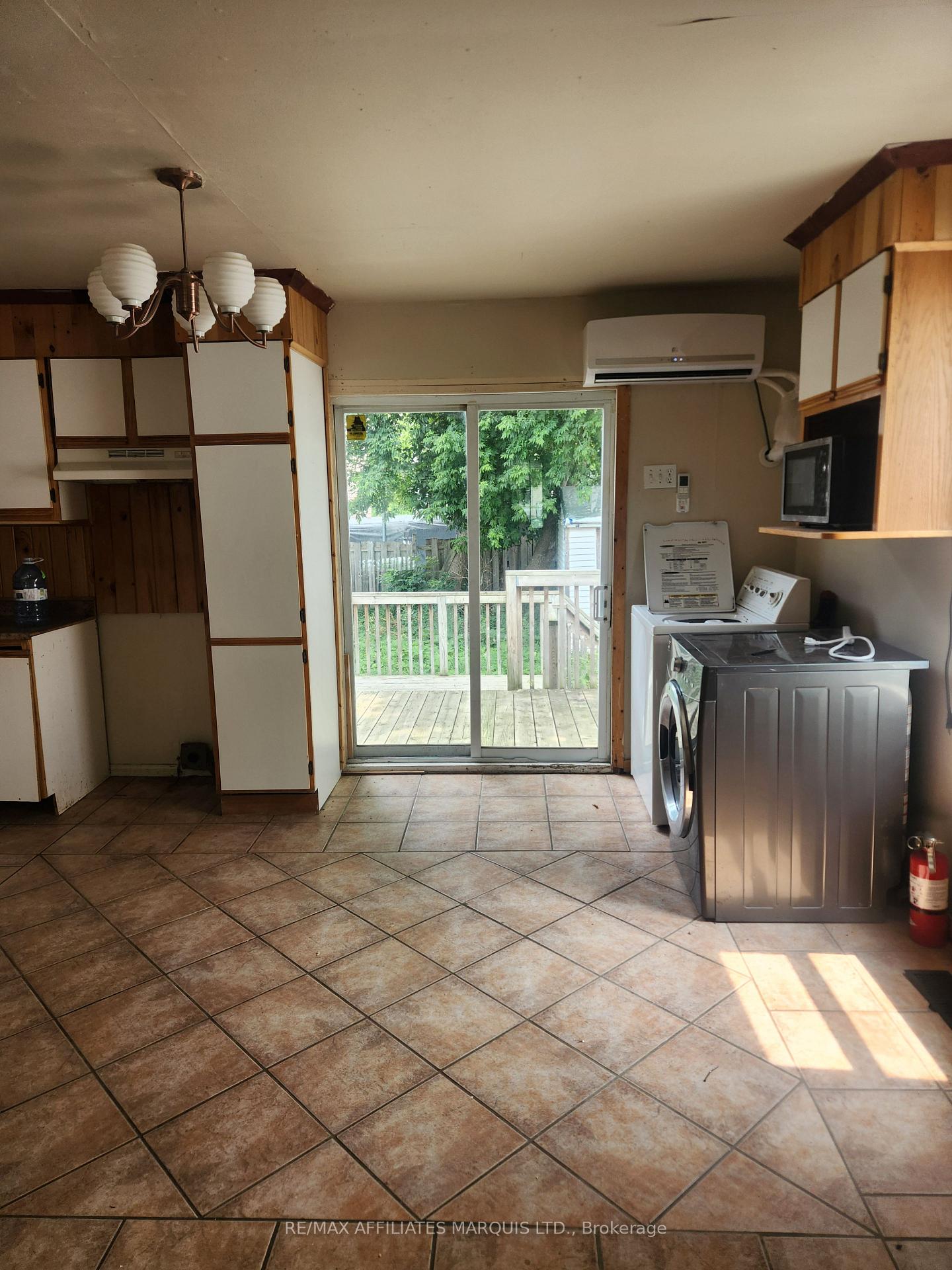 Photo 10 of 329 Carleton Street, Cornwall — HOMEH