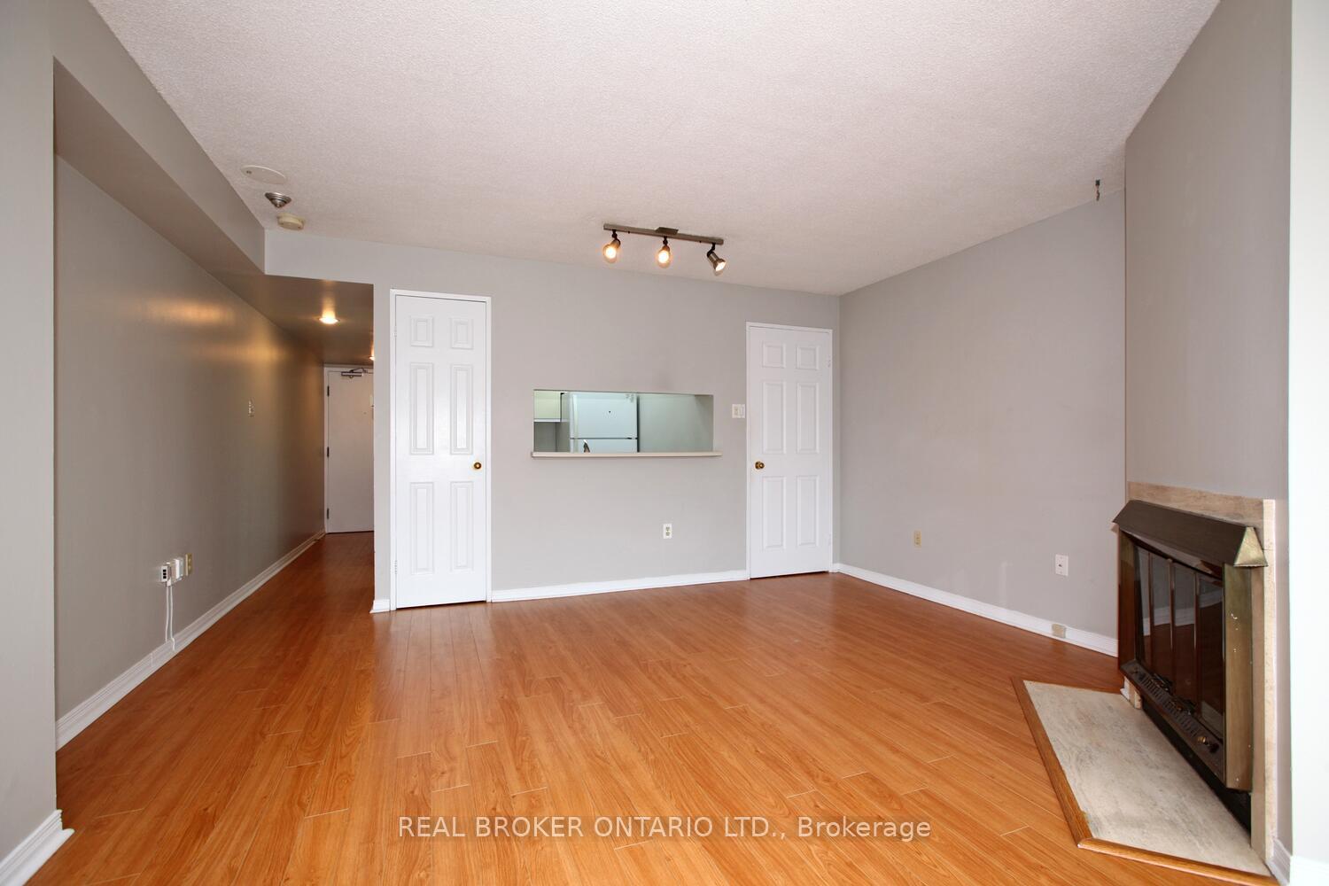 Photo 2 of Unit 1506, 705 King Street W, Toronto, Niagara — HOMEH