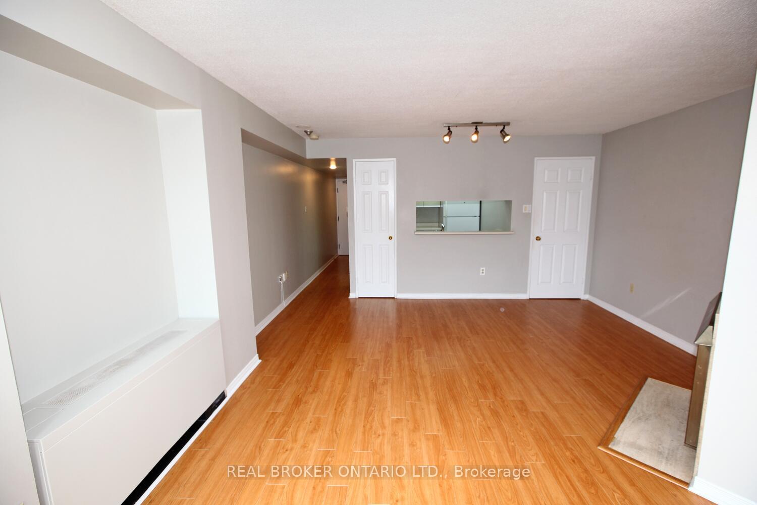 Photo 5 of Unit 1506, 705 King Street W, Toronto, Niagara — HOMEH