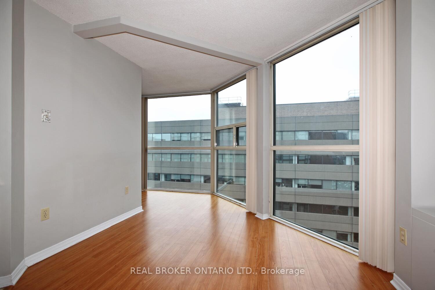 Photo 4 of Unit 1506, 705 King Street W, Toronto, Niagara — HOMEH