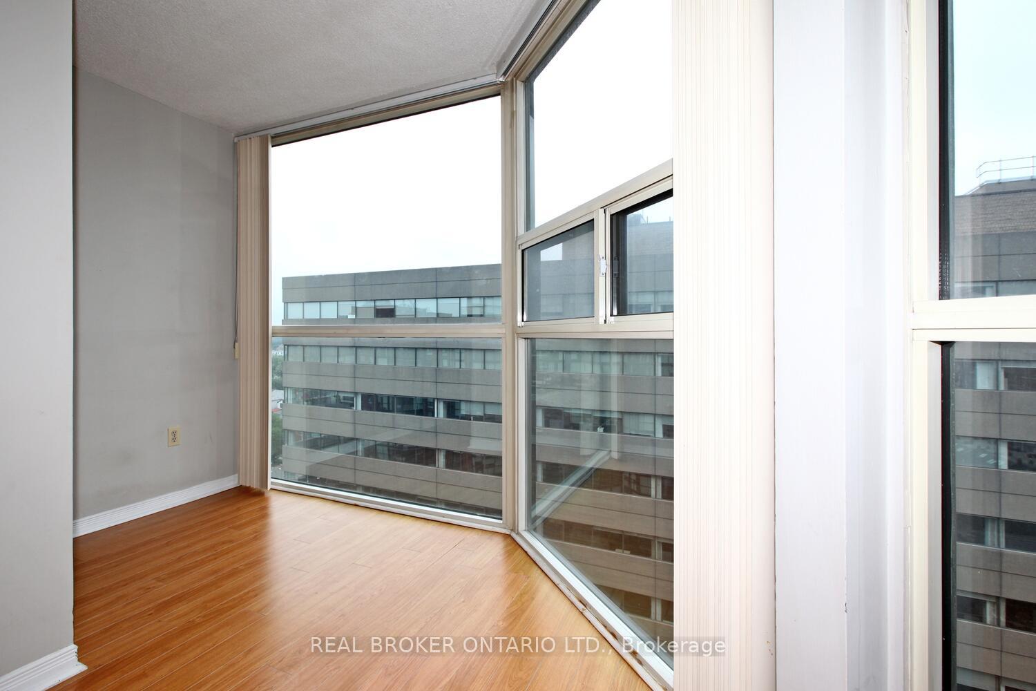 Photo 10 of Unit 1506, 705 King Street W, Toronto, Niagara — HOMEH