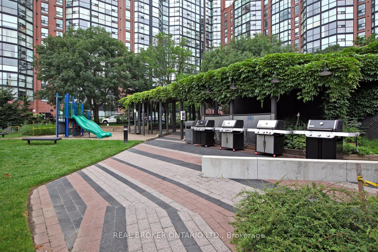 Photo 32 of Unit 1506, 705 King Street W, Toronto, Niagara — HOMEH