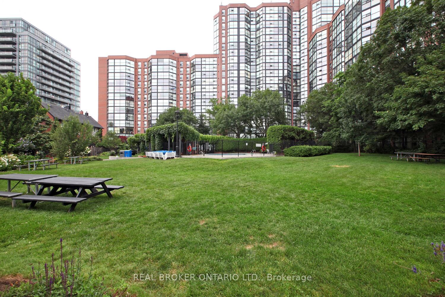 Photo 31 of Unit 1506, 705 King Street W, Toronto, Niagara — HOMEH