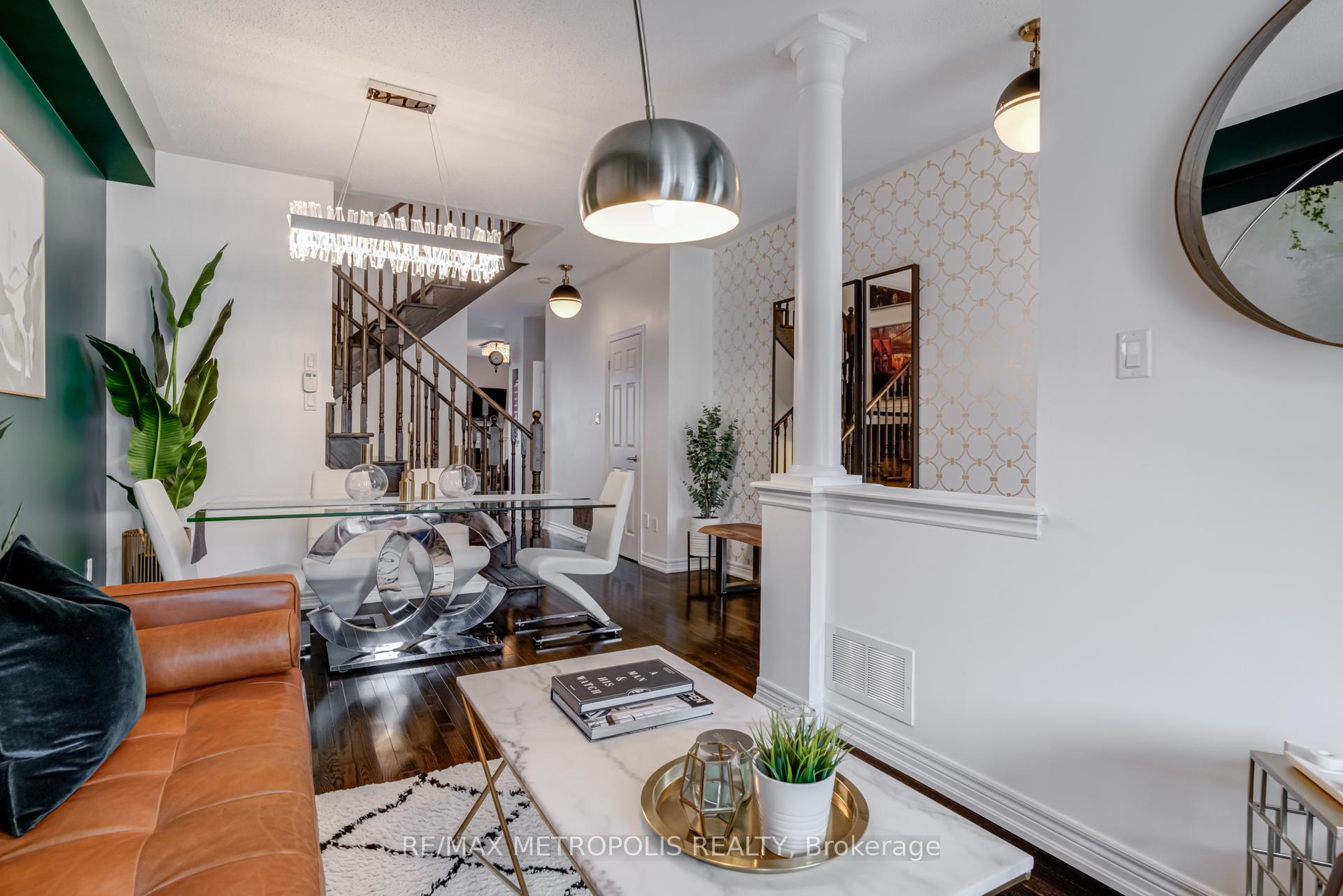 Photo 8 of 21 Sky Harbour Drive, Brampton, Bram West — HOMEH