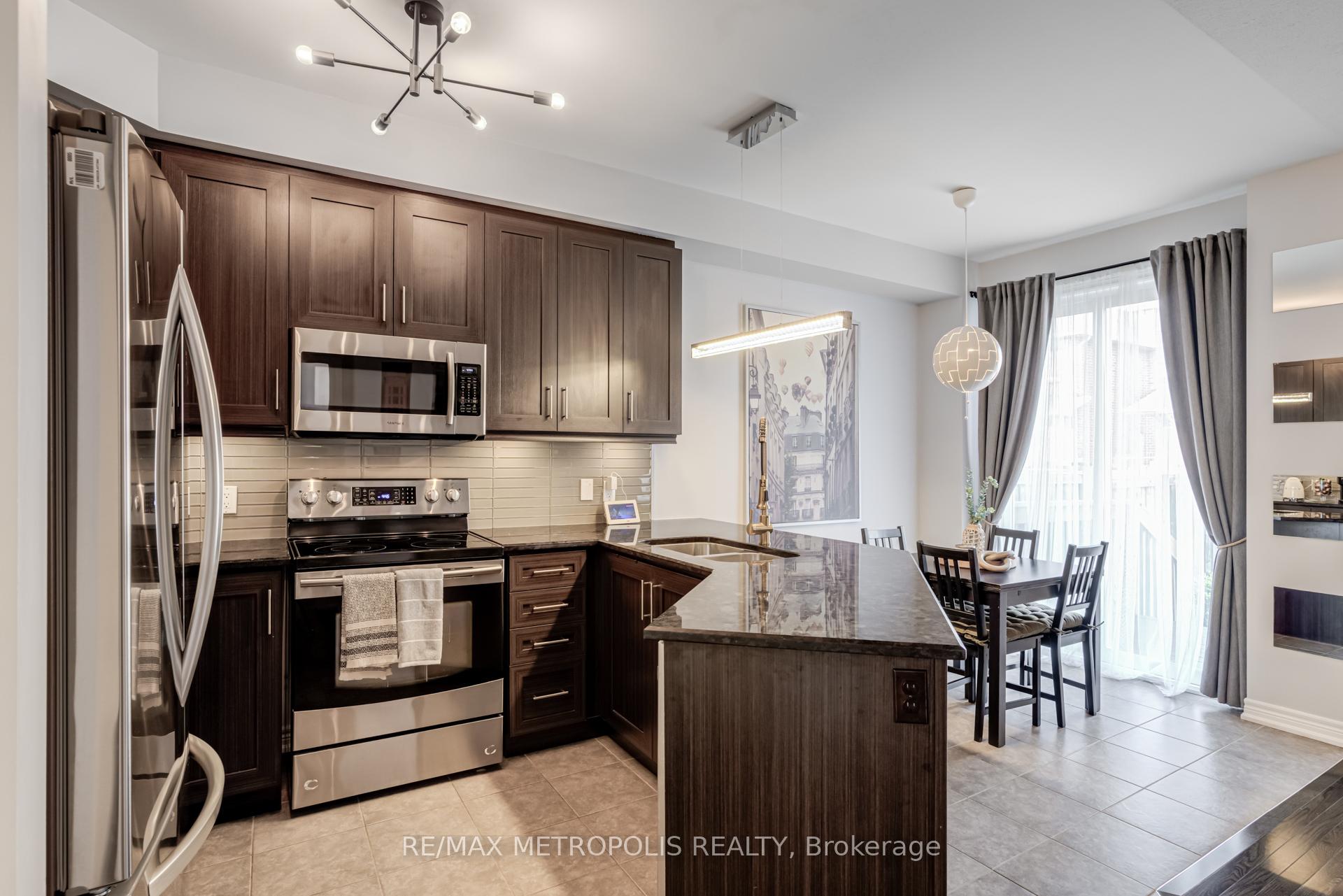 Photo 49 of 21 Sky Harbour Drive, Brampton, Bram West — HOMEH
