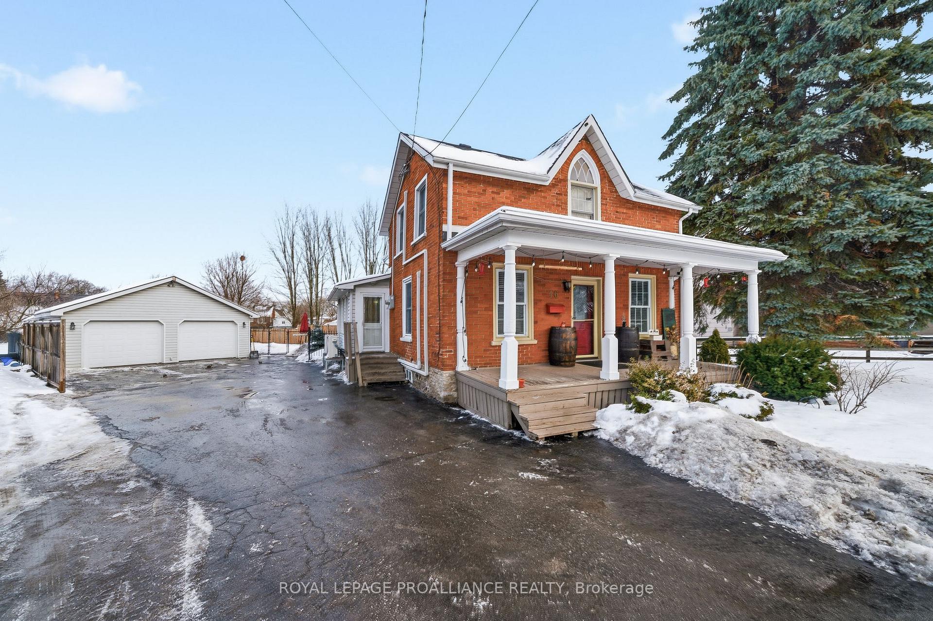 Photo 5 of 16 Benjamin Street, Belleville, Belleville Ward — HOMEH