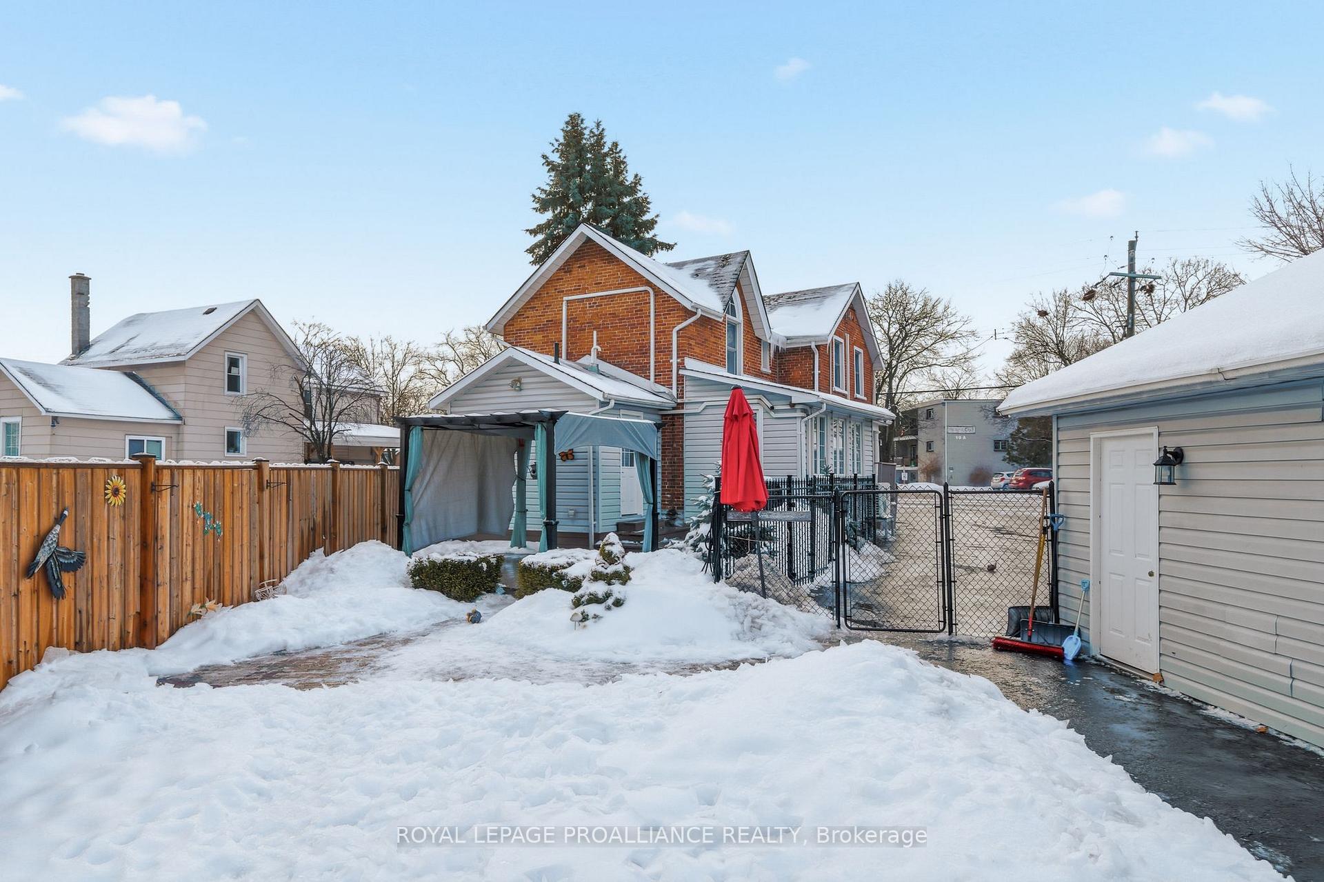 Photo 31 of 16 Benjamin Street, Belleville, Belleville Ward — HOMEH