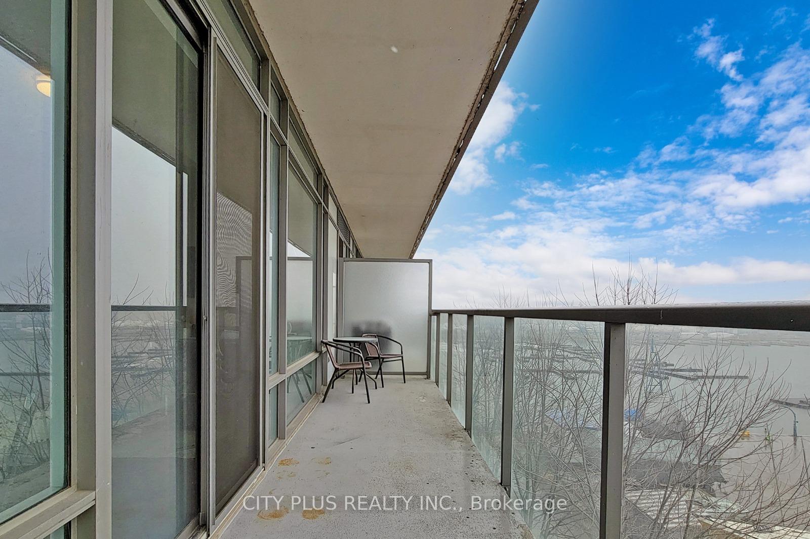 Photo 8 of Unit 427, 90 Stadium Road, Toronto, Niagara — HOMEH
