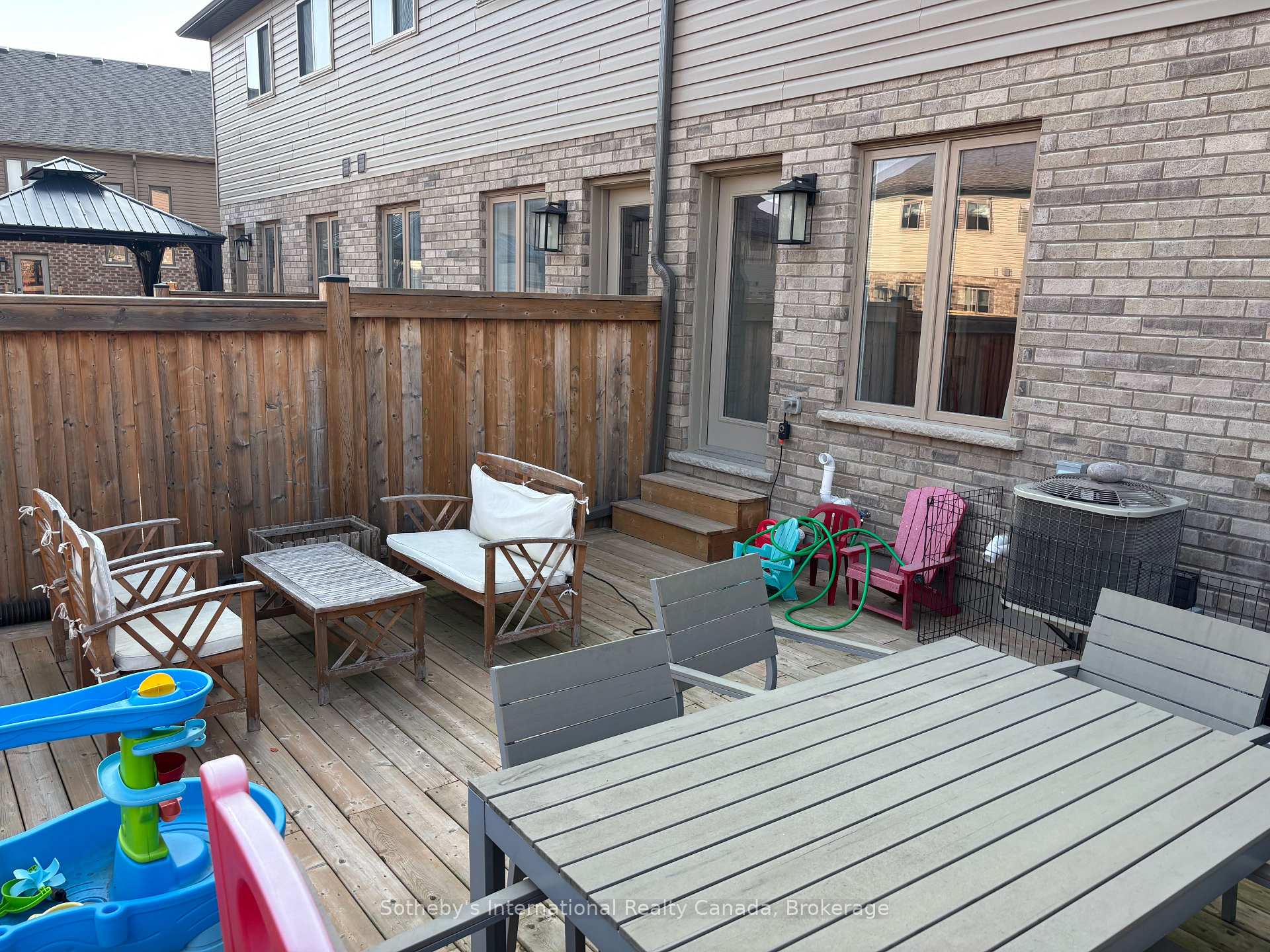 Photo 13 of 24 Plewes Drive, Collingwood — HOMEH