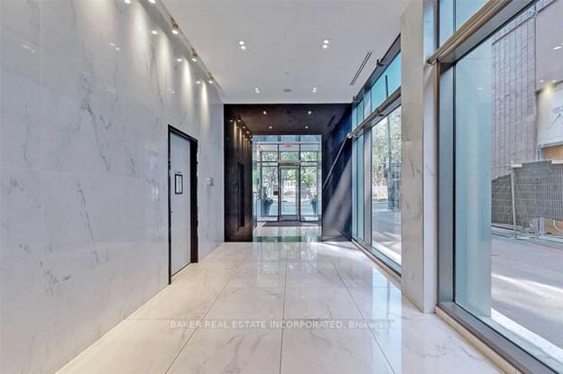 Photo 17 of Unit 925, 39 Brant Street, Toronto, Waterfront Communities — HOMEH