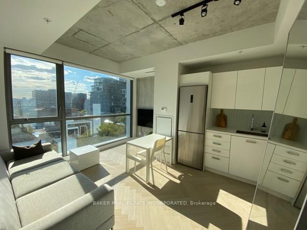 Photo 6 of Unit 925, 39 Brant Street, Toronto, Waterfront Communities — HOMEH