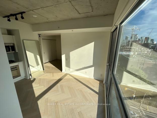 Photo 19 of Unit 925, 39 Brant Street, Toronto, Waterfront Communities — HOMEH
