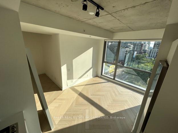 Photo 27 of Unit 925, 39 Brant Street, Toronto, Waterfront Communities — HOMEH