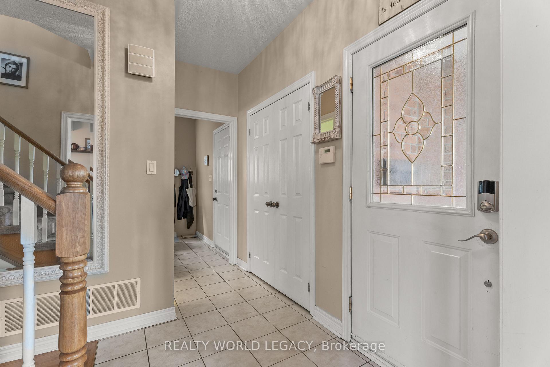 Photo 15 of 20 Pentland Road, Hamilton, Waterdown — HOMEH