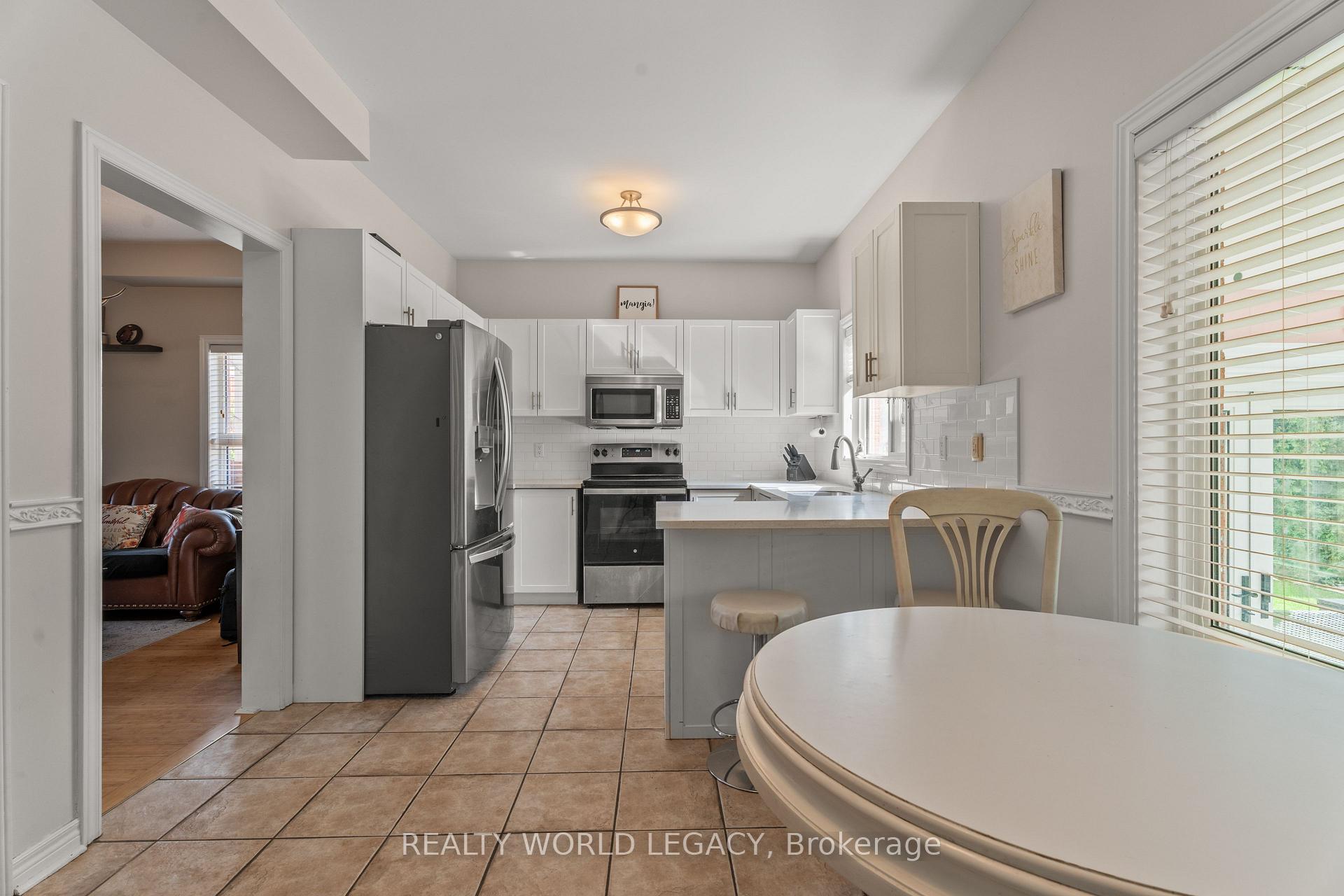 Photo 20 of 20 Pentland Road, Hamilton, Waterdown — HOMEH